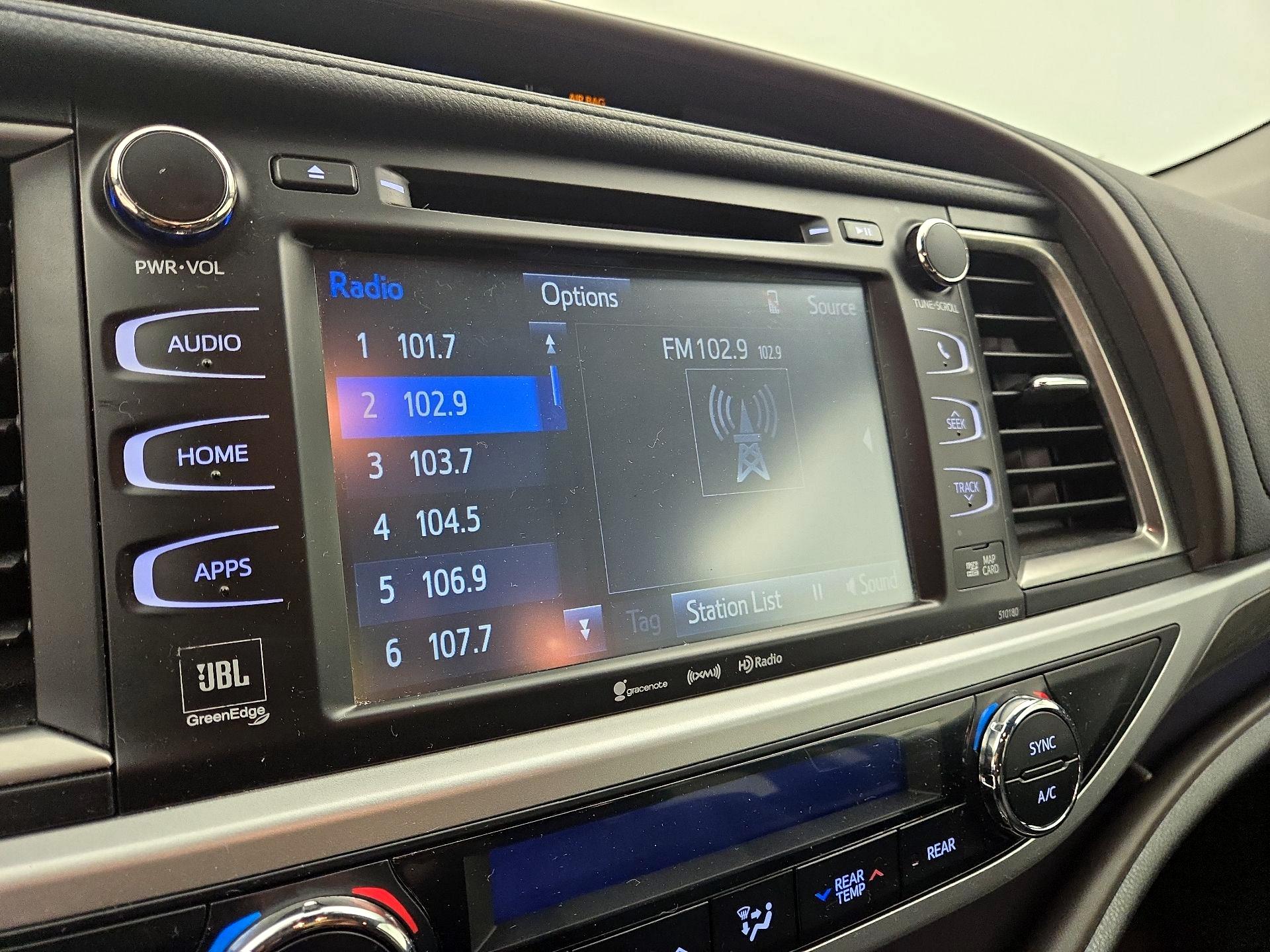 Thumbnail: 2017 Toyota Highlander - 15