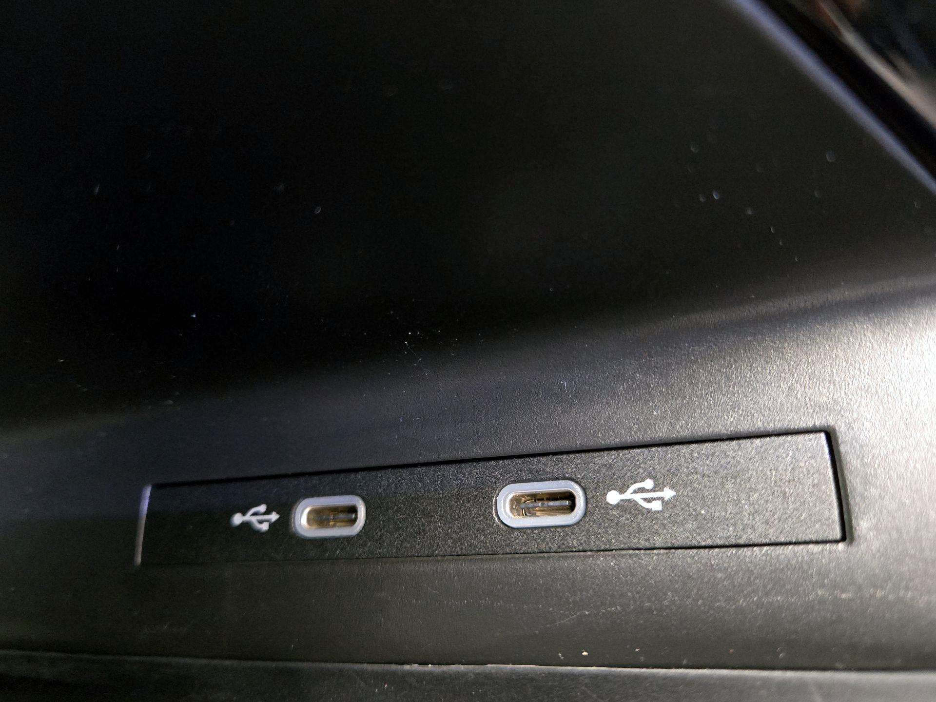 Thumbnail: 2023 Volkswagen ID.4 - 19