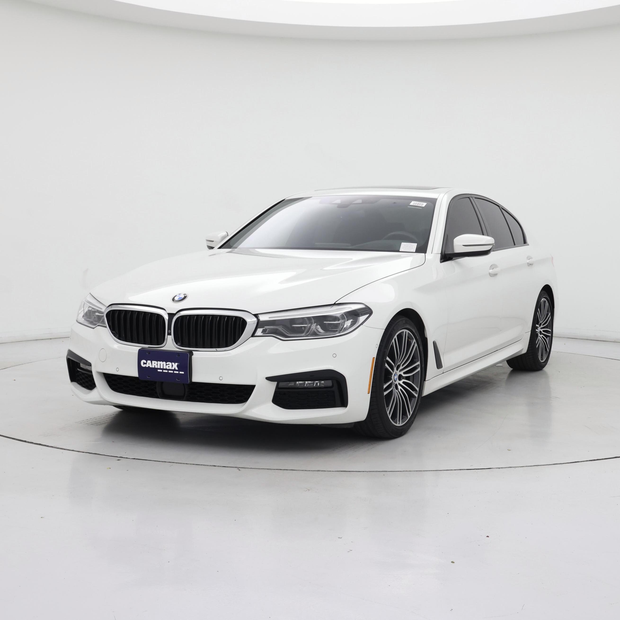 Thumbnail: 2019 BMW 5 Series - 4