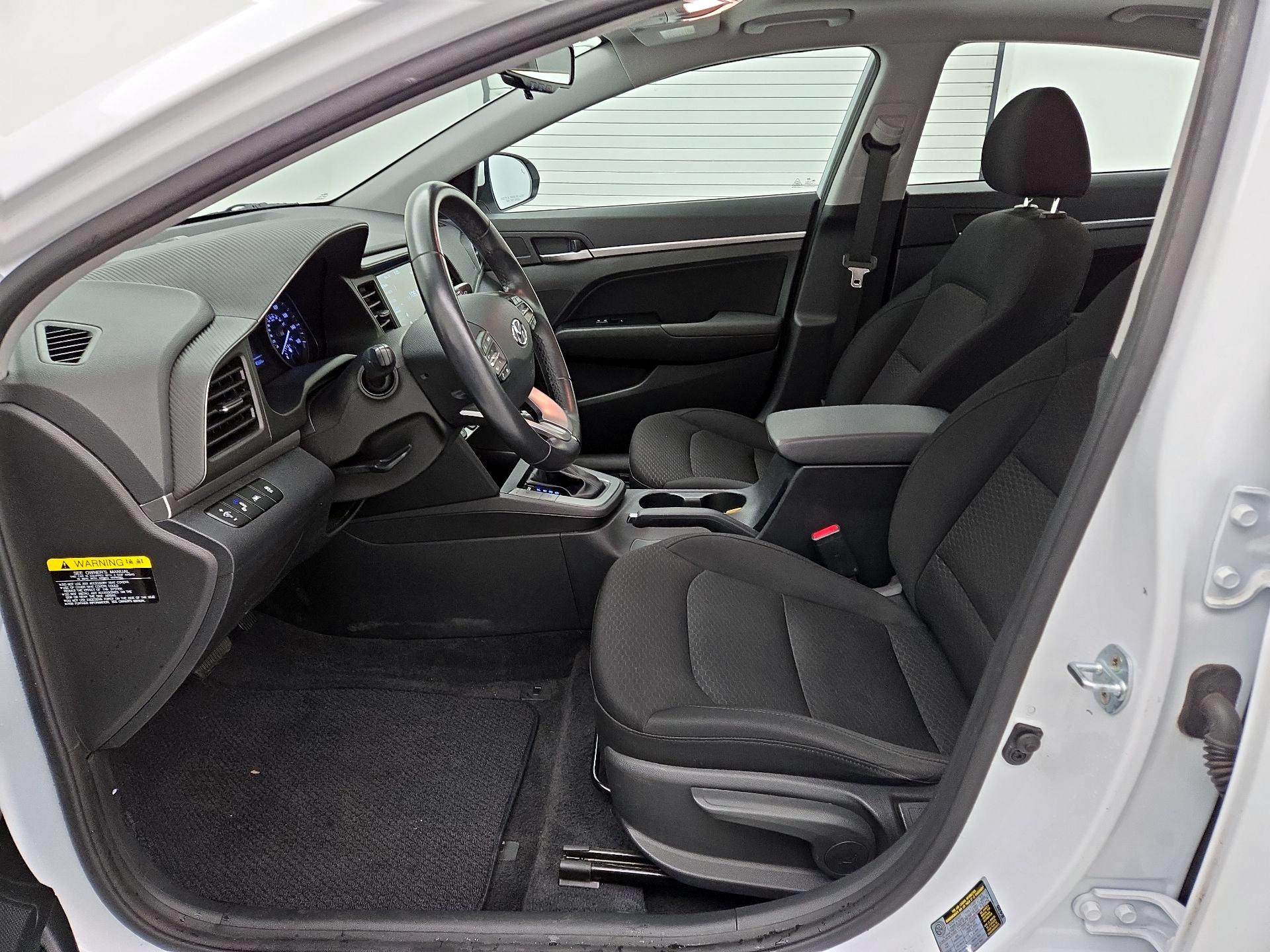 Thumbnail: 2019 Hyundai Elantra - 11