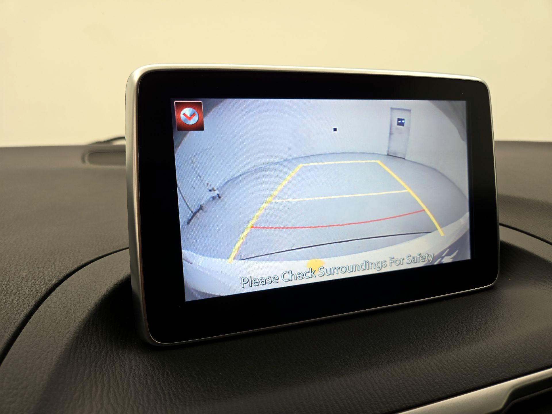 Thumbnail: 2015 Mazda Mazda3 - 14