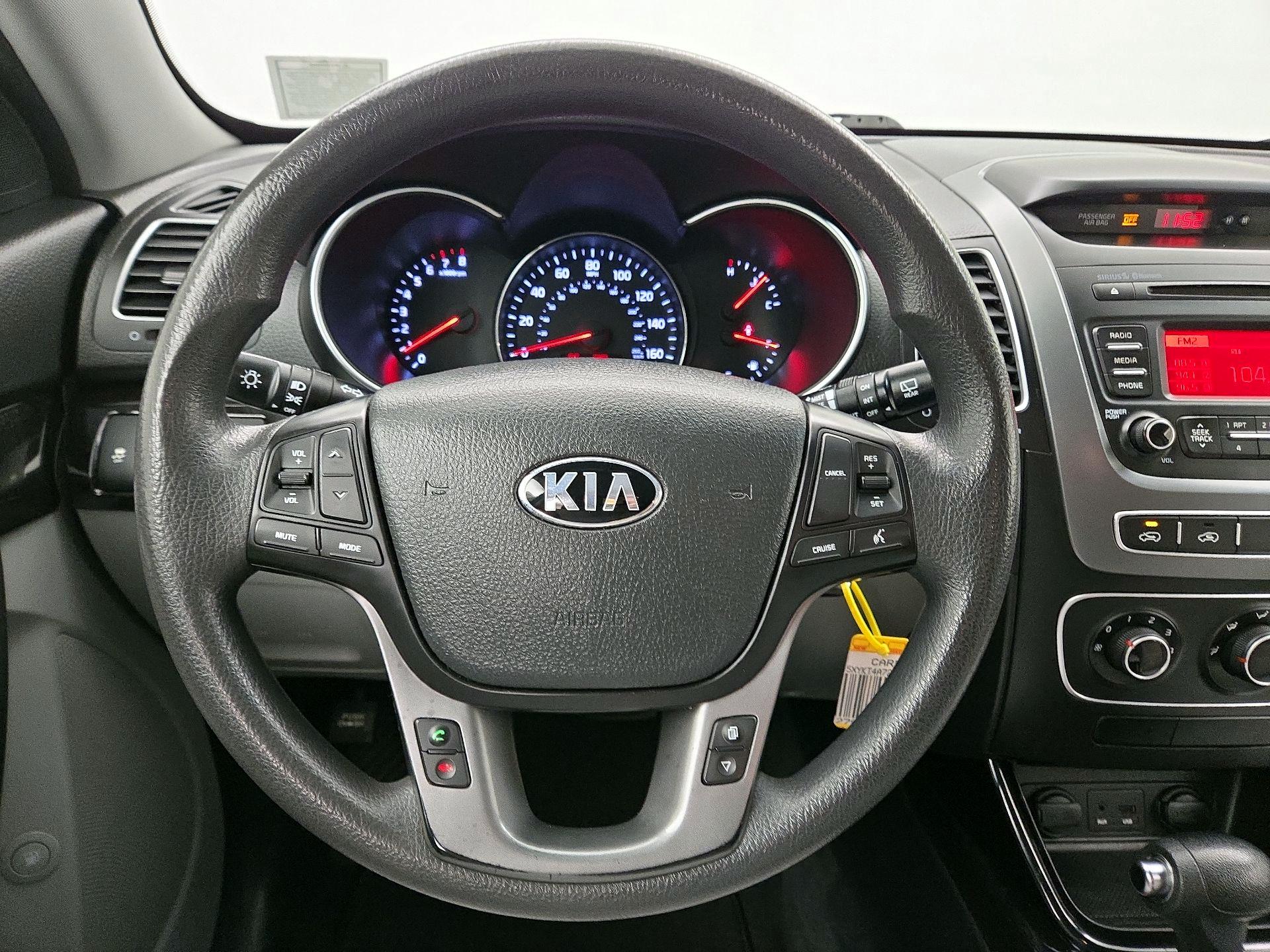 Thumbnail: 2015 Kia Sorento - 10