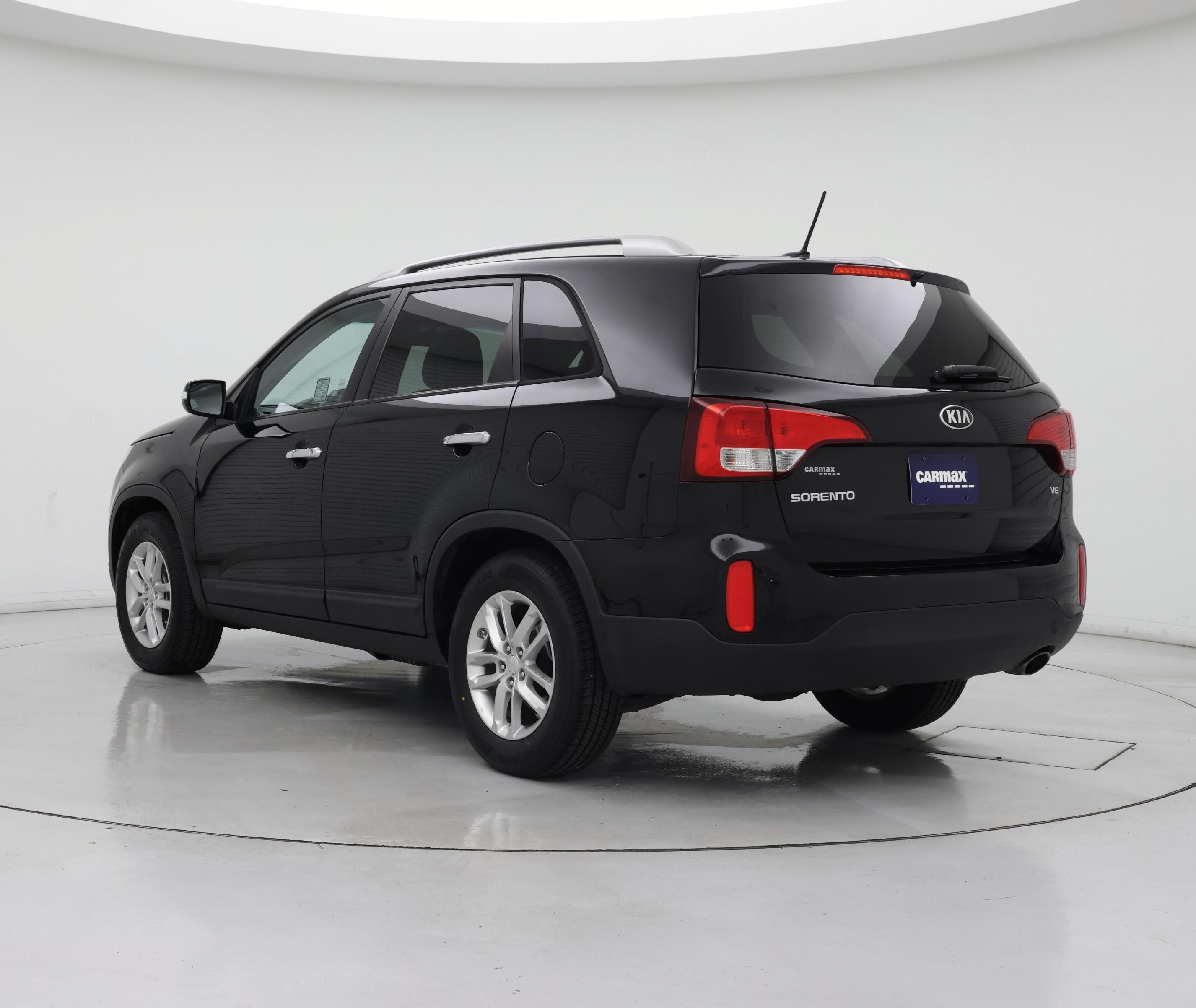 Thumbnail: 2015 Kia Sorento - 2