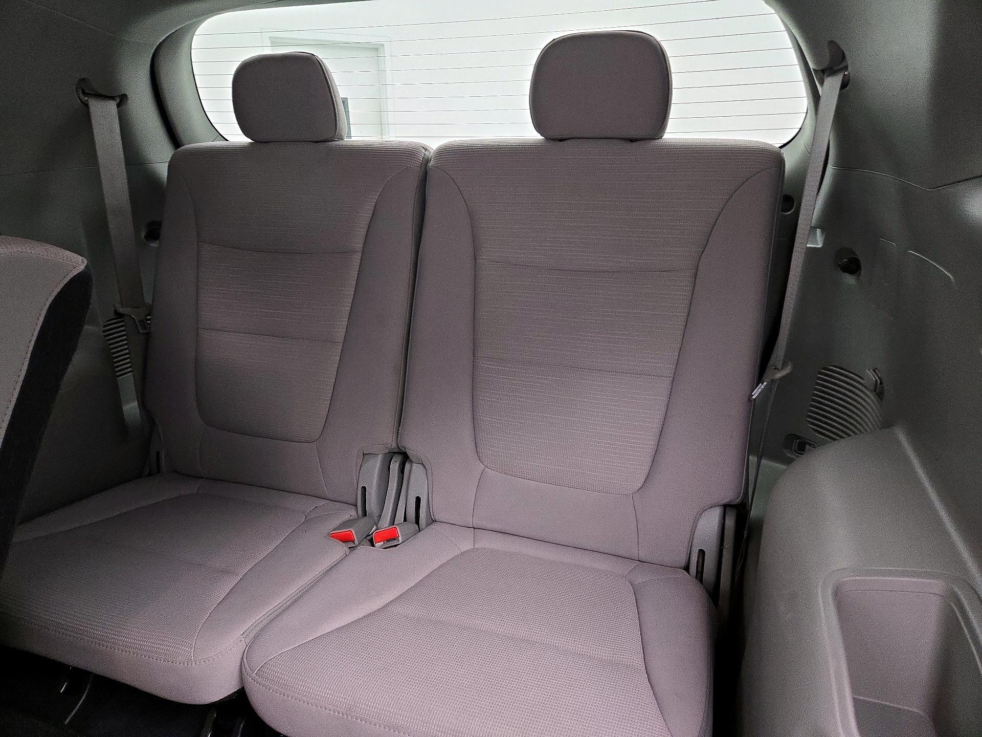 Thumbnail: 2015 Kia Sorento - 19