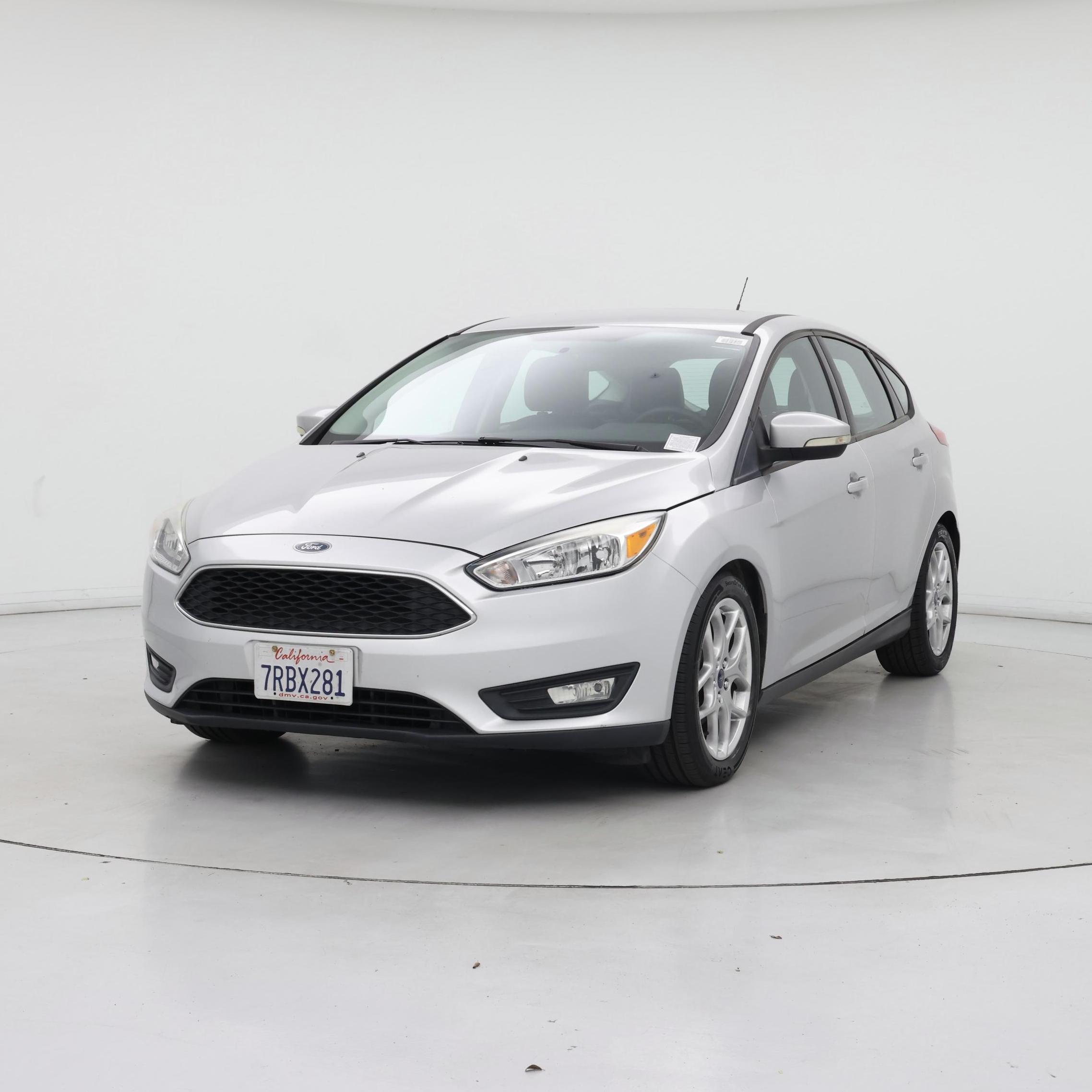 Thumbnail: 2015 Ford Focus - 4