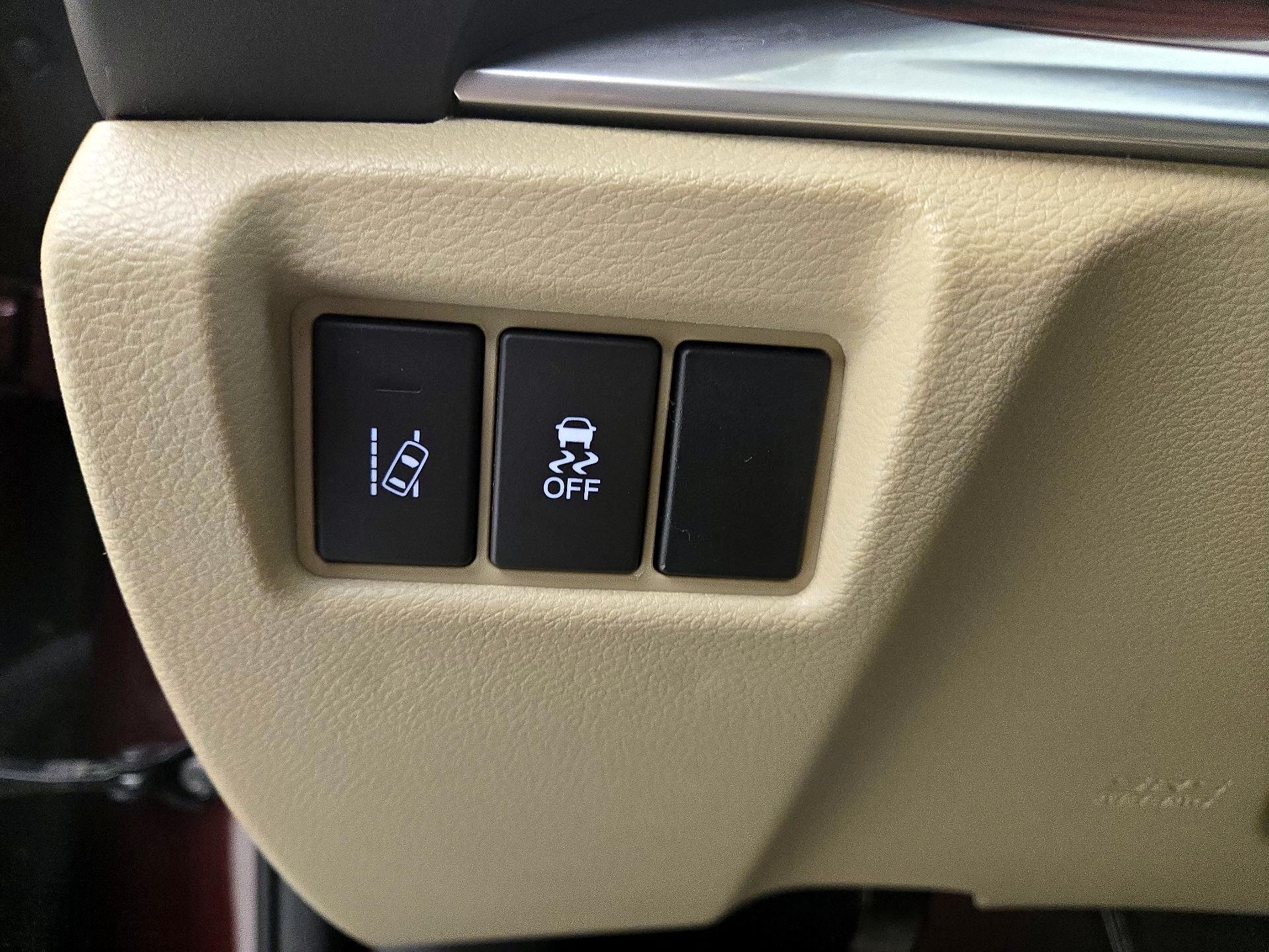 Thumbnail: 2016 Acura MDX - 13