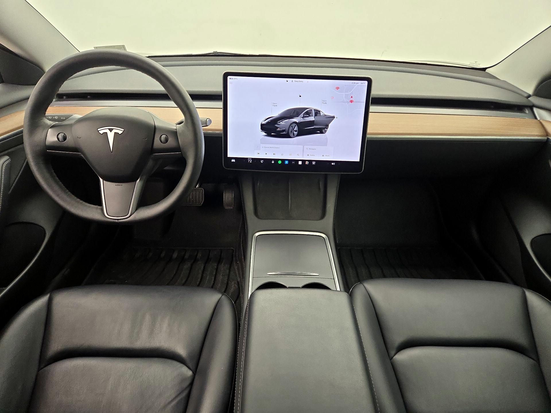 Thumbnail: 2023 Tesla Model 3 - 9