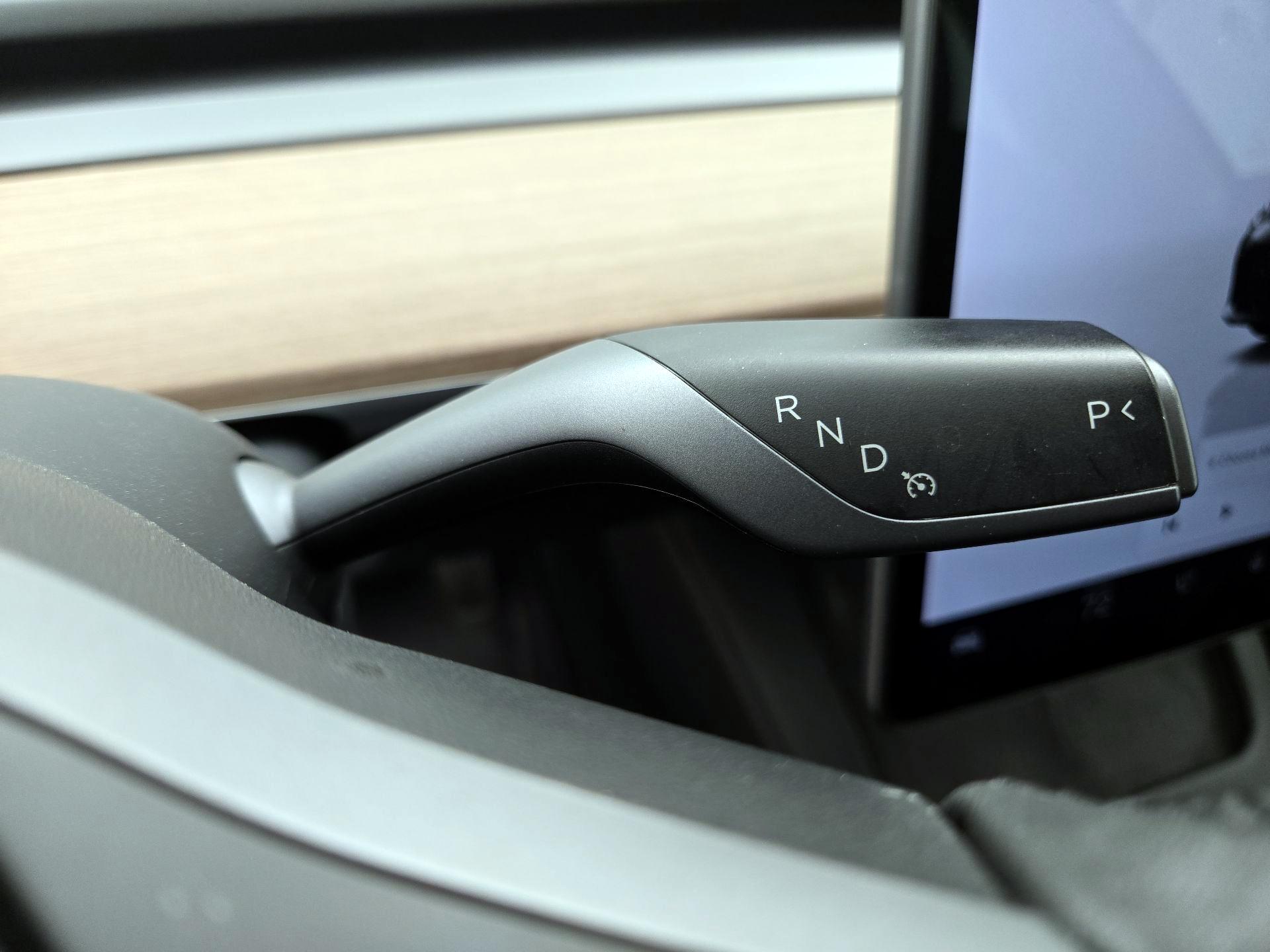 Thumbnail: 2023 Tesla Model 3 - 16