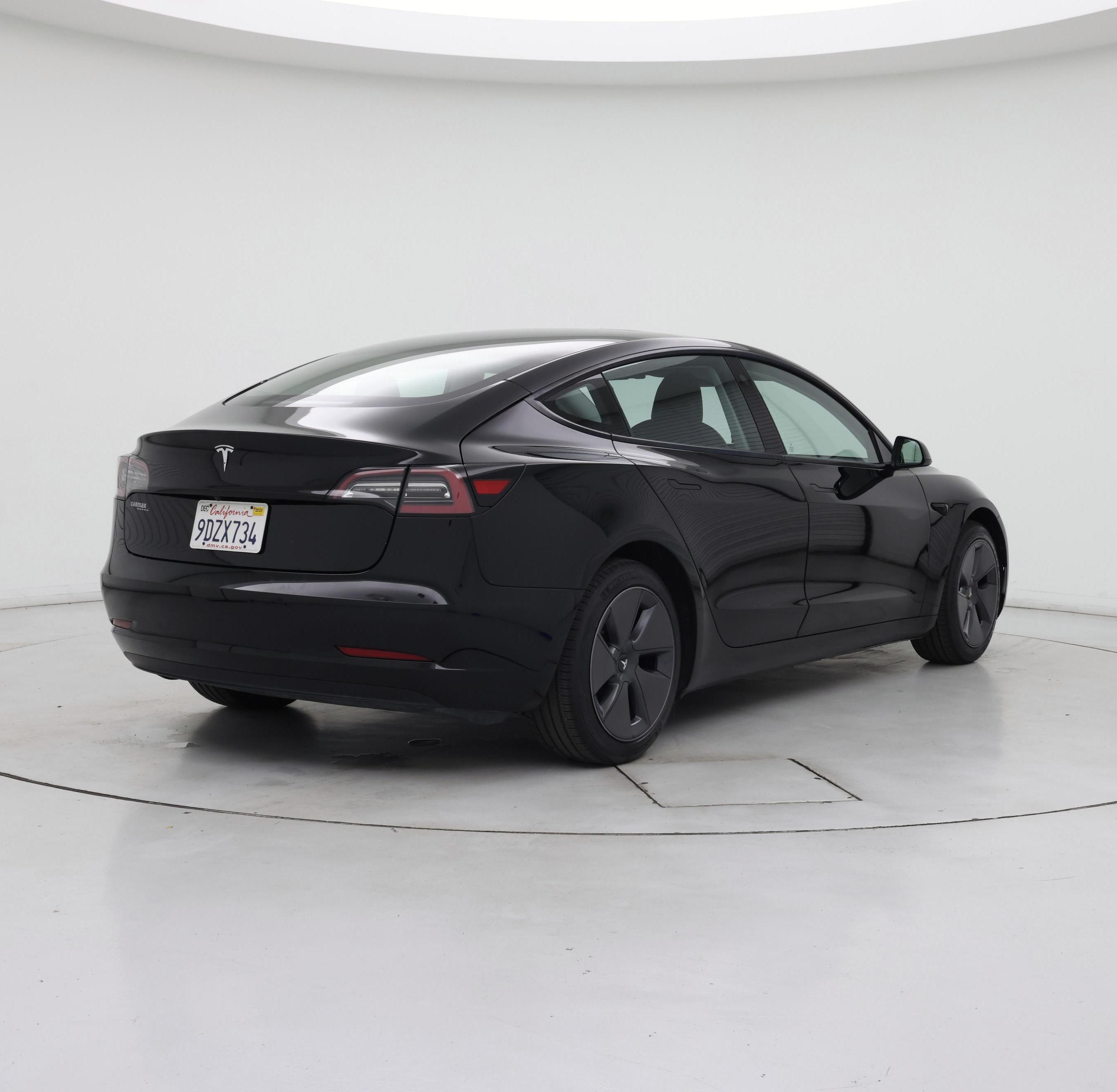 Thumbnail: 2023 Tesla Model 3 - 8