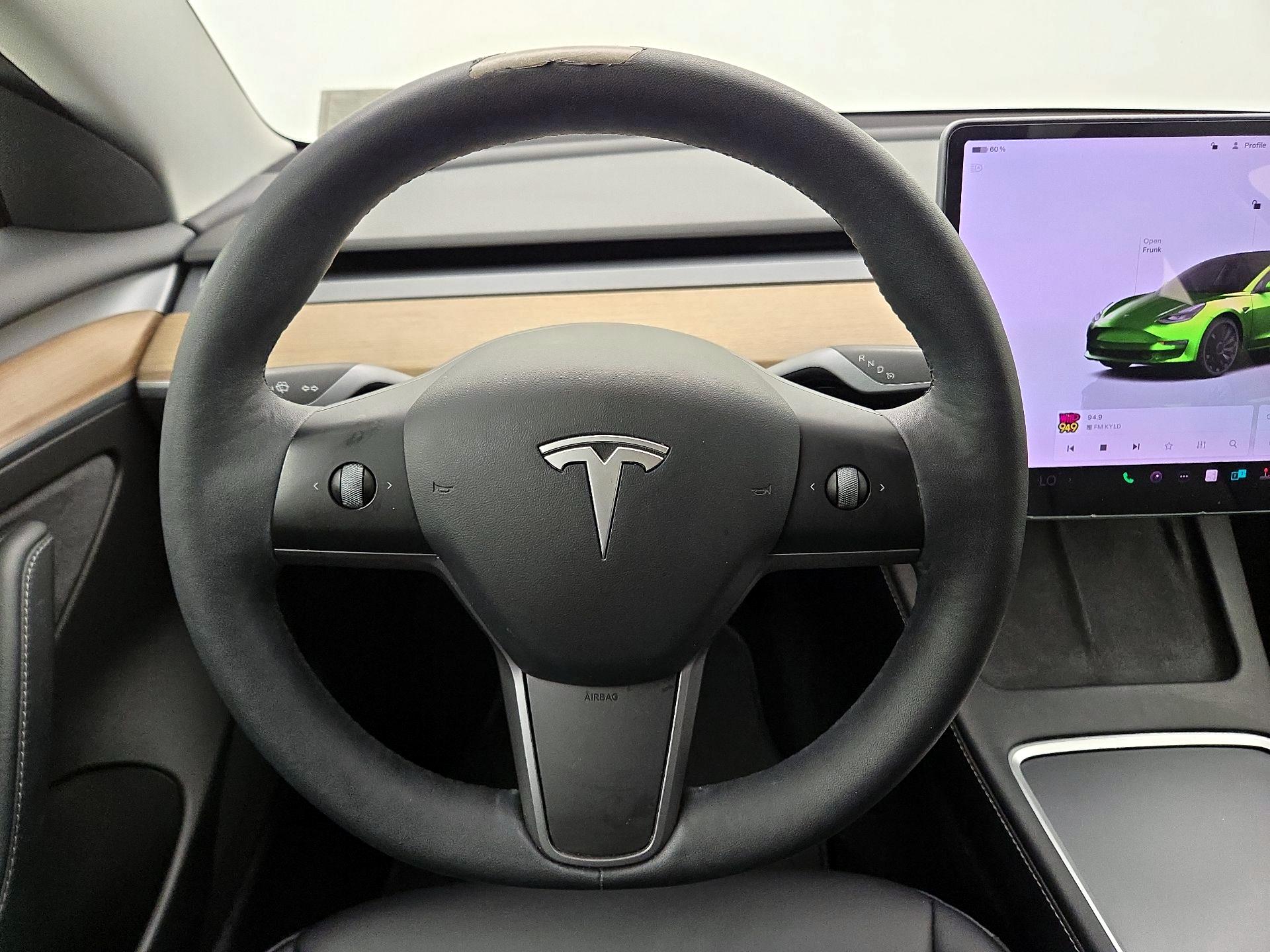 Thumbnail: 2022 Tesla Model 3 - 10