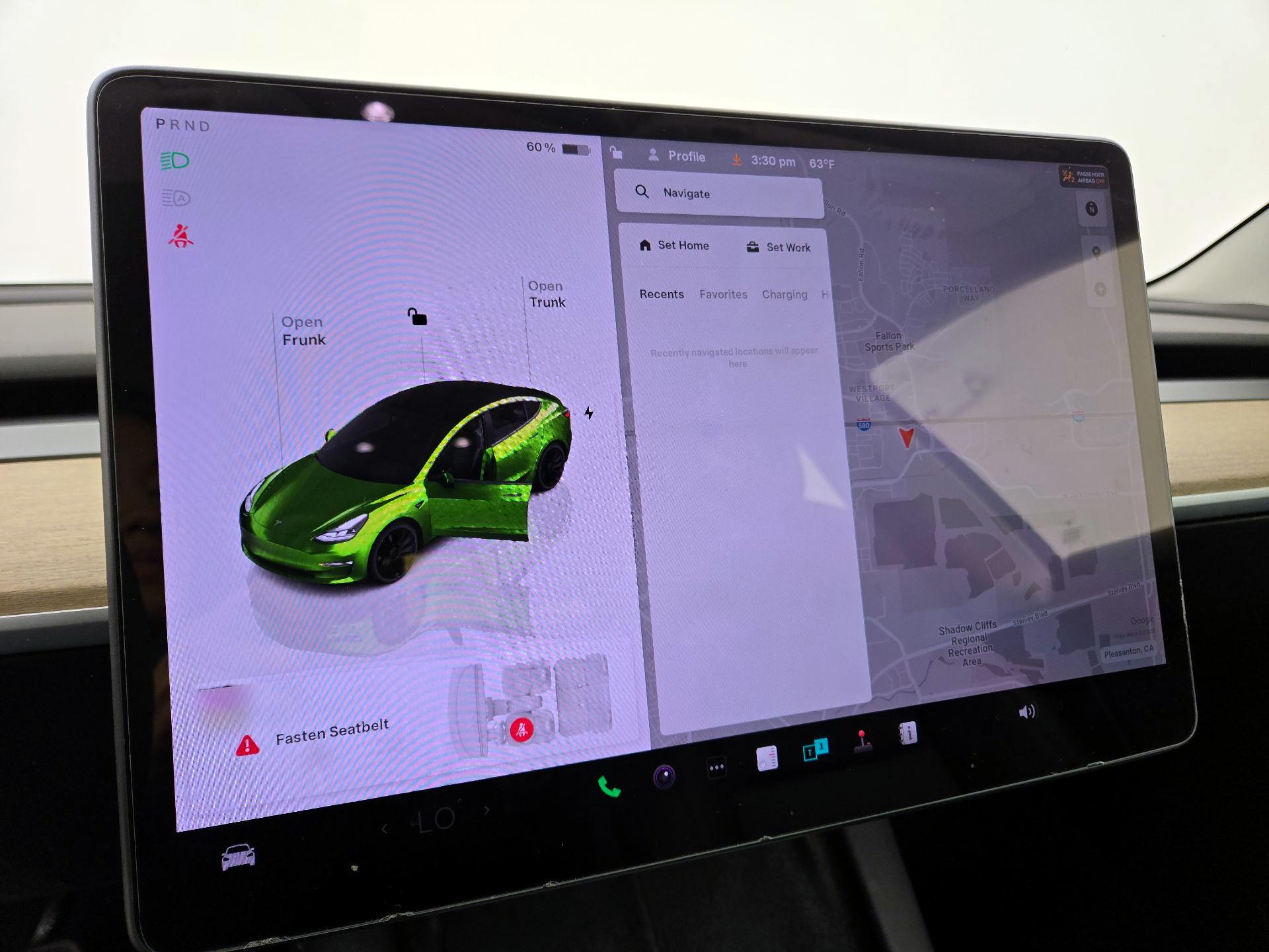Thumbnail: 2022 Tesla Model 3 - 14