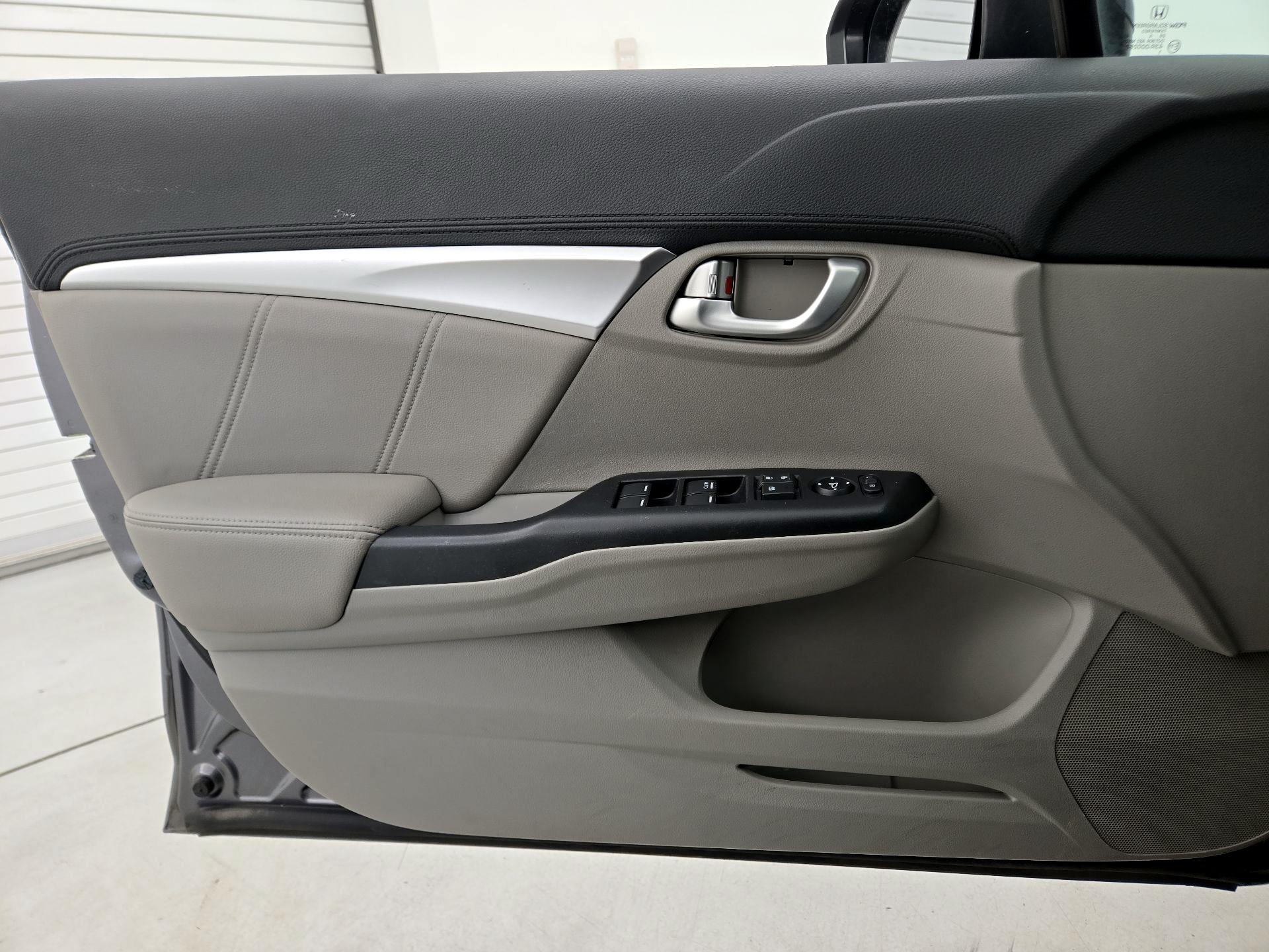 Thumbnail: 2014 Honda Civic - 12