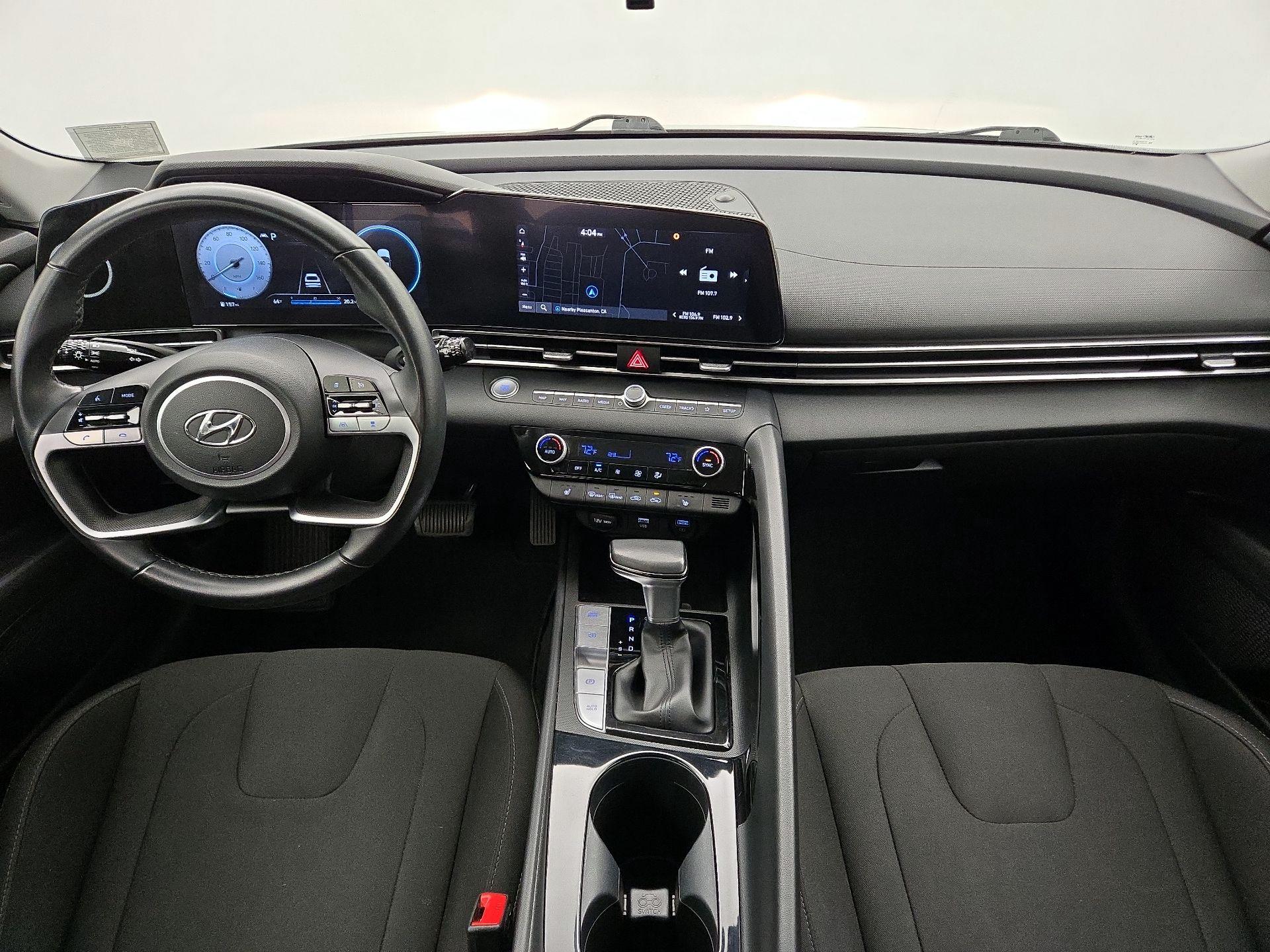 Thumbnail: 2023 Hyundai Elantra - 9