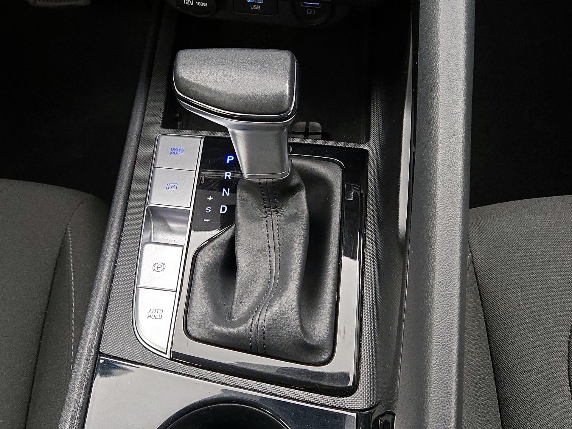 Thumbnail: 2023 Hyundai Elantra - 18