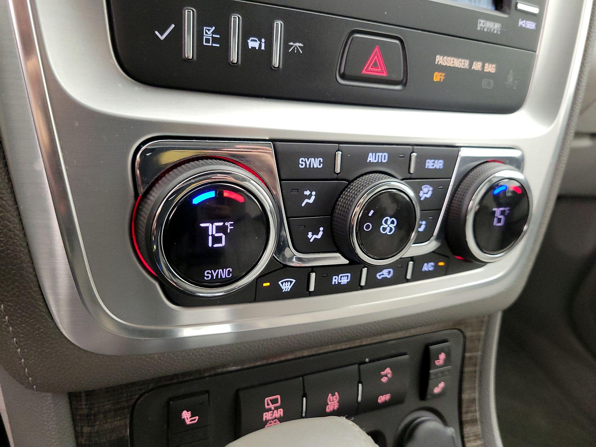 Thumbnail: 2014 GMC Acadia - 16