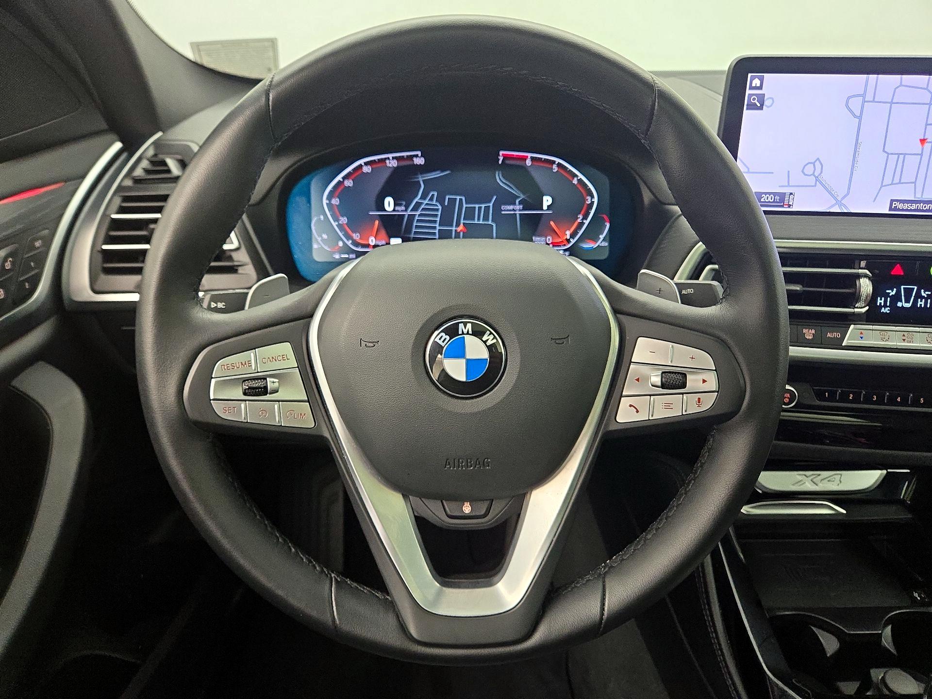 Thumbnail: 2023 BMW X4 - 10