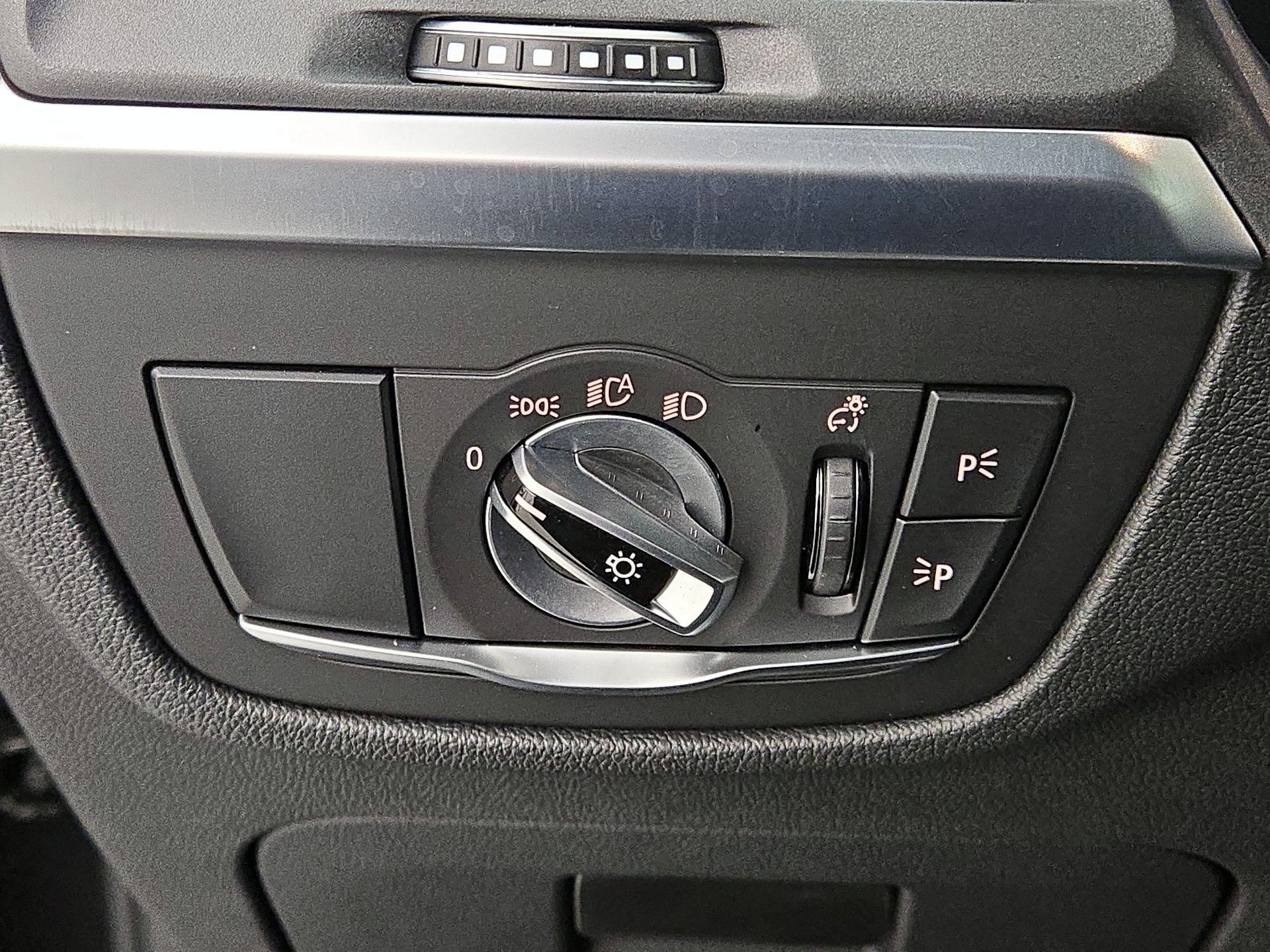 Thumbnail: 2023 BMW X4 - 13