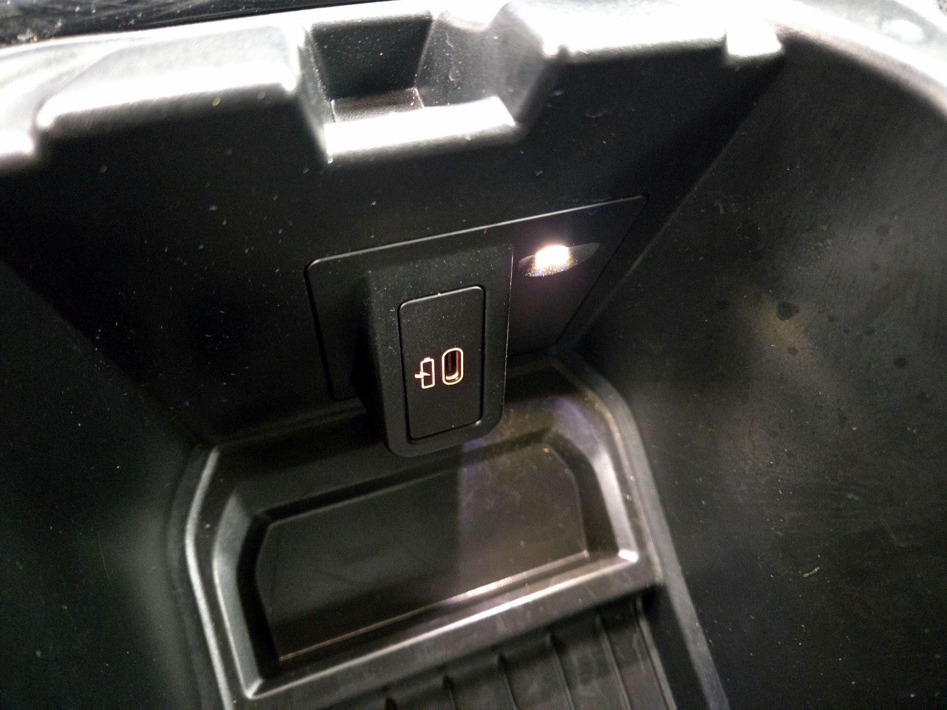 Thumbnail: 2023 BMW X4 - 19