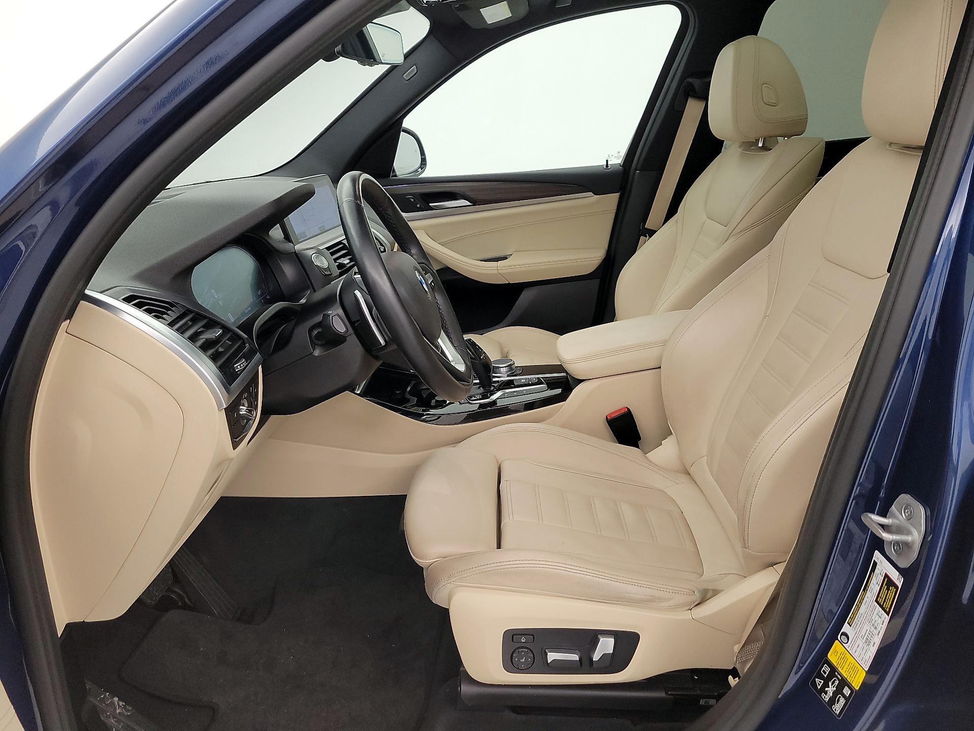 Thumbnail: 2021 BMW X3 - 11