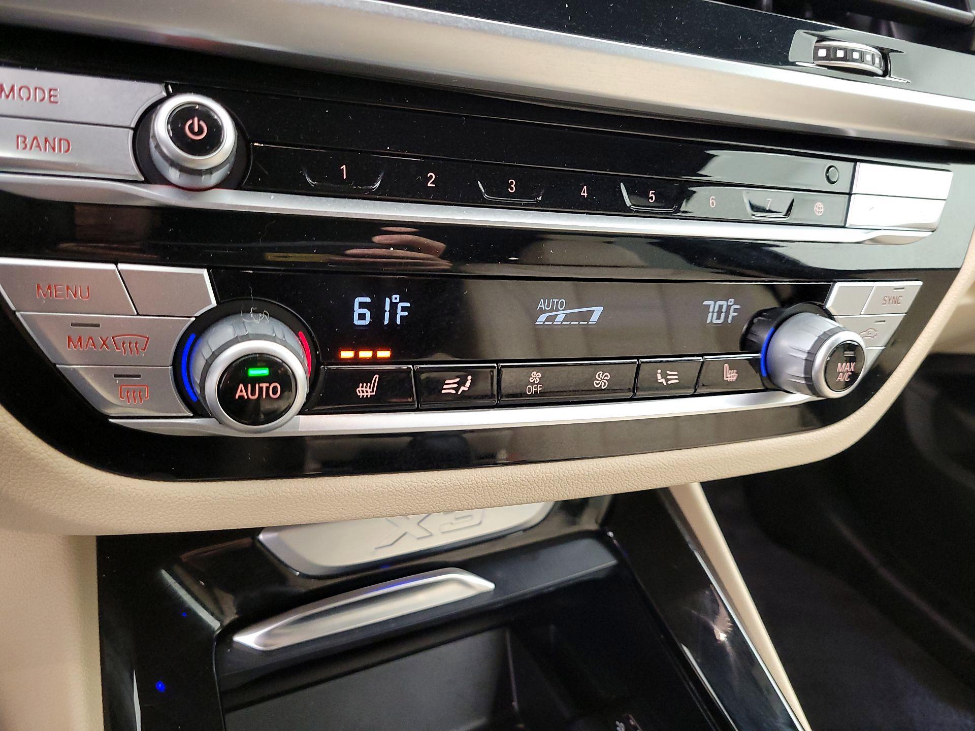 Thumbnail: 2021 BMW X3 - 17