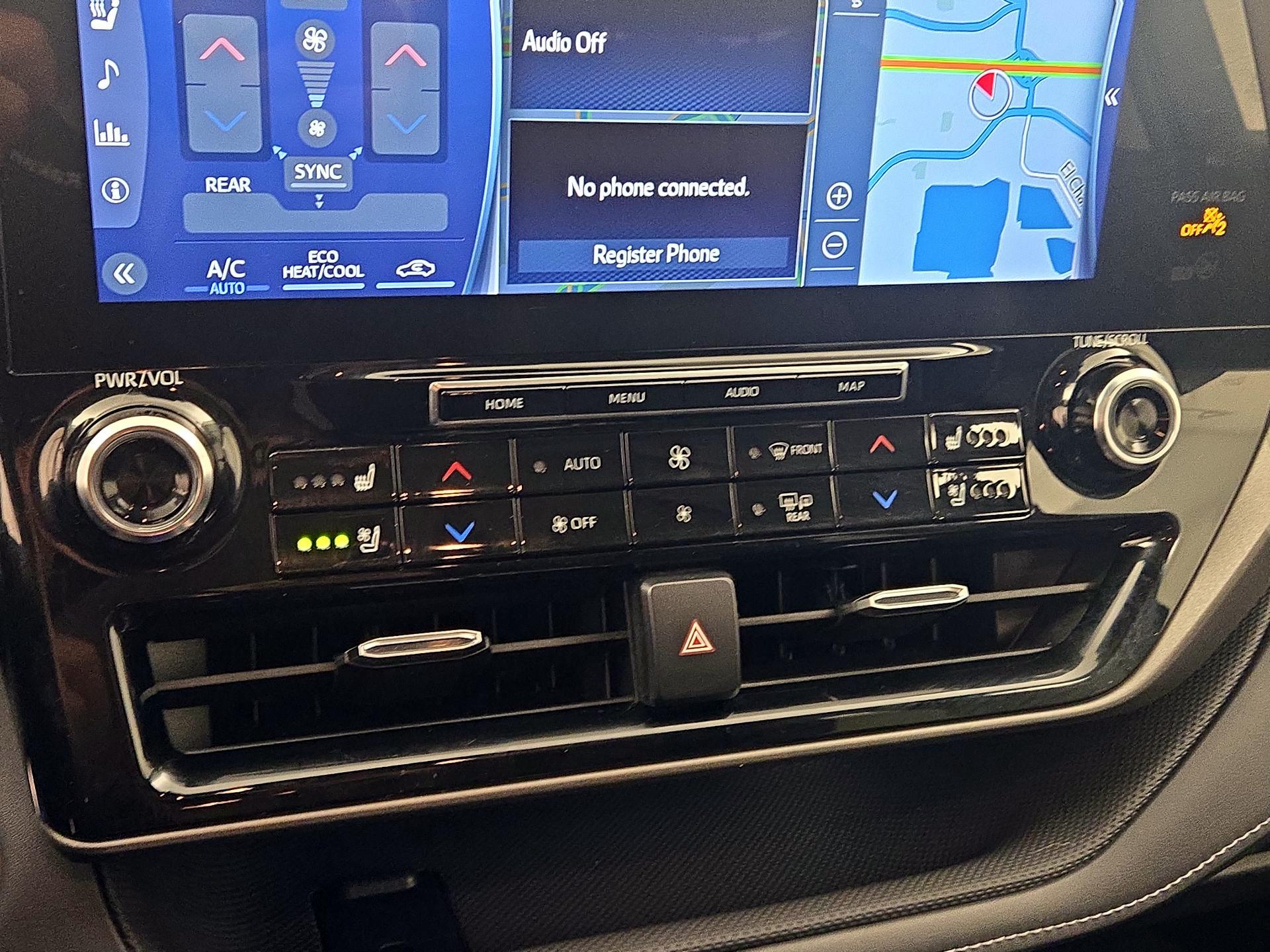 Thumbnail: 2021 Toyota Highlander - 17