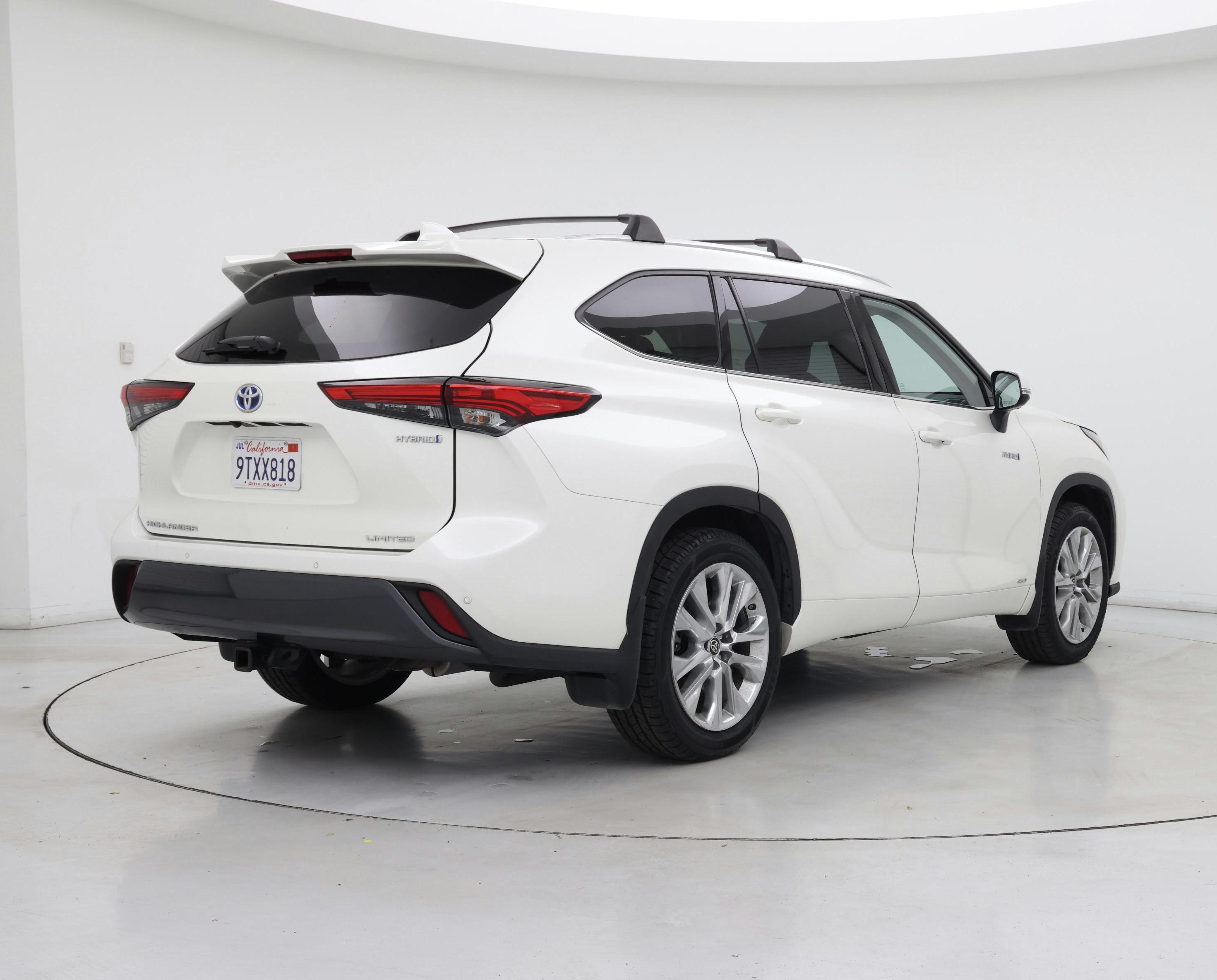 Thumbnail: 2021 Toyota Highlander - 8