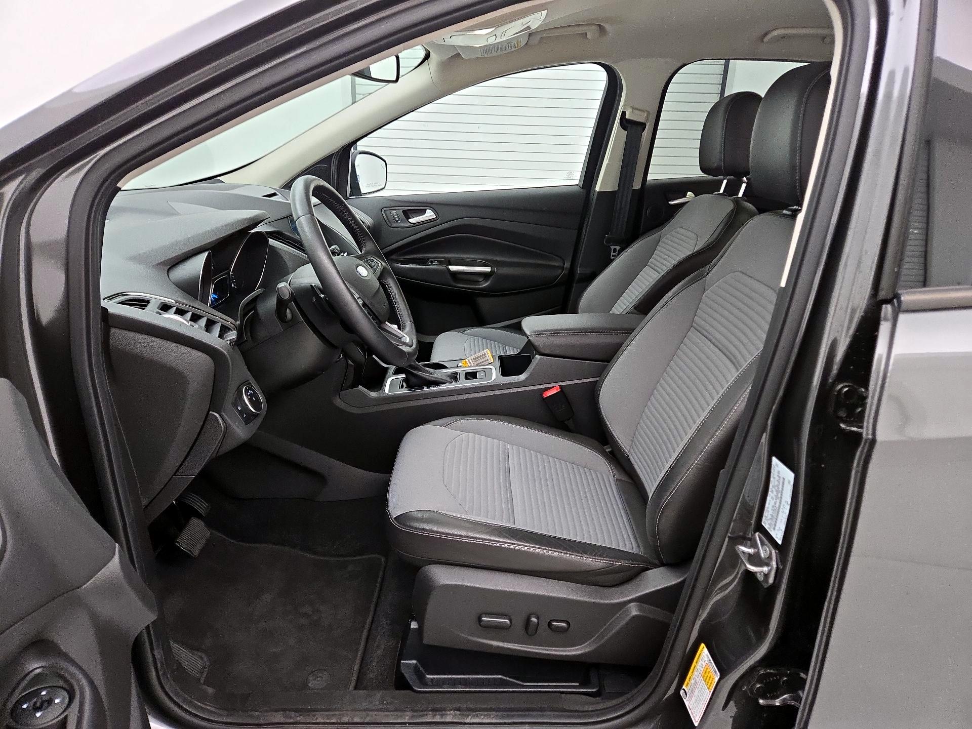 Thumbnail: 2017 Ford Escape - 11