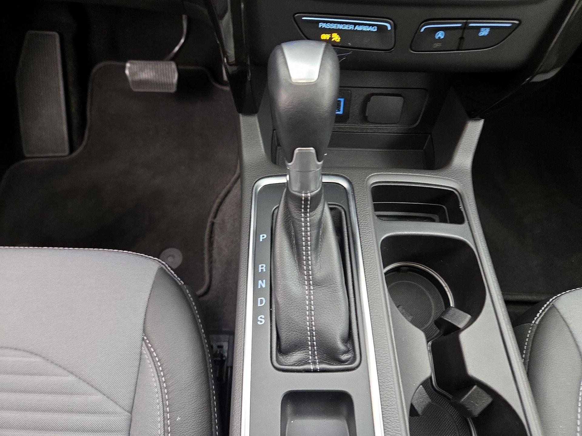 Thumbnail: 2017 Ford Escape - 18