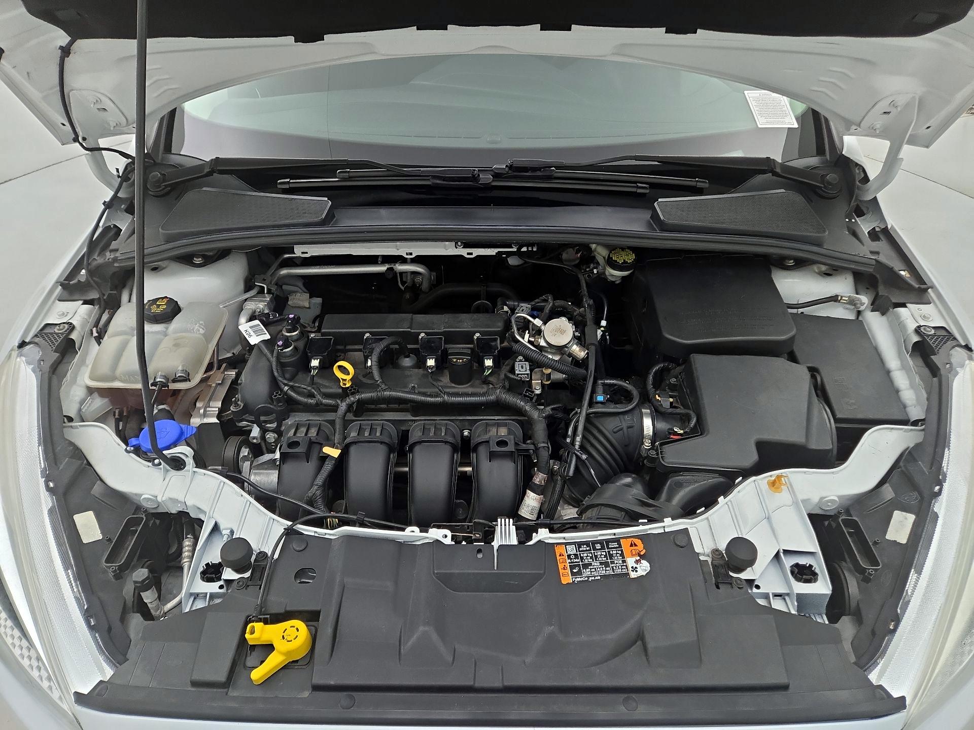 Thumbnail: 2016 Ford Focus - 20