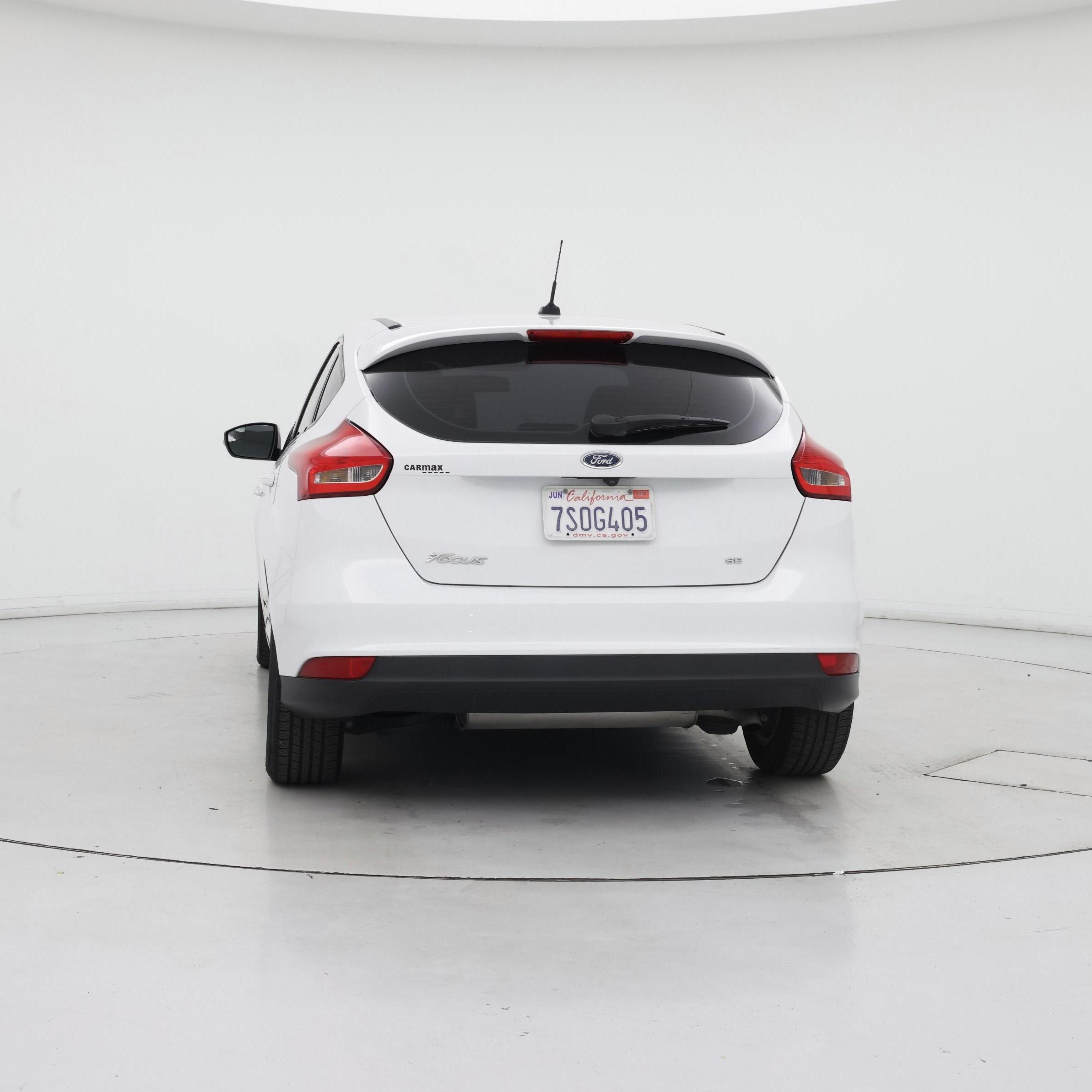 Thumbnail: 2016 Ford Focus - 6