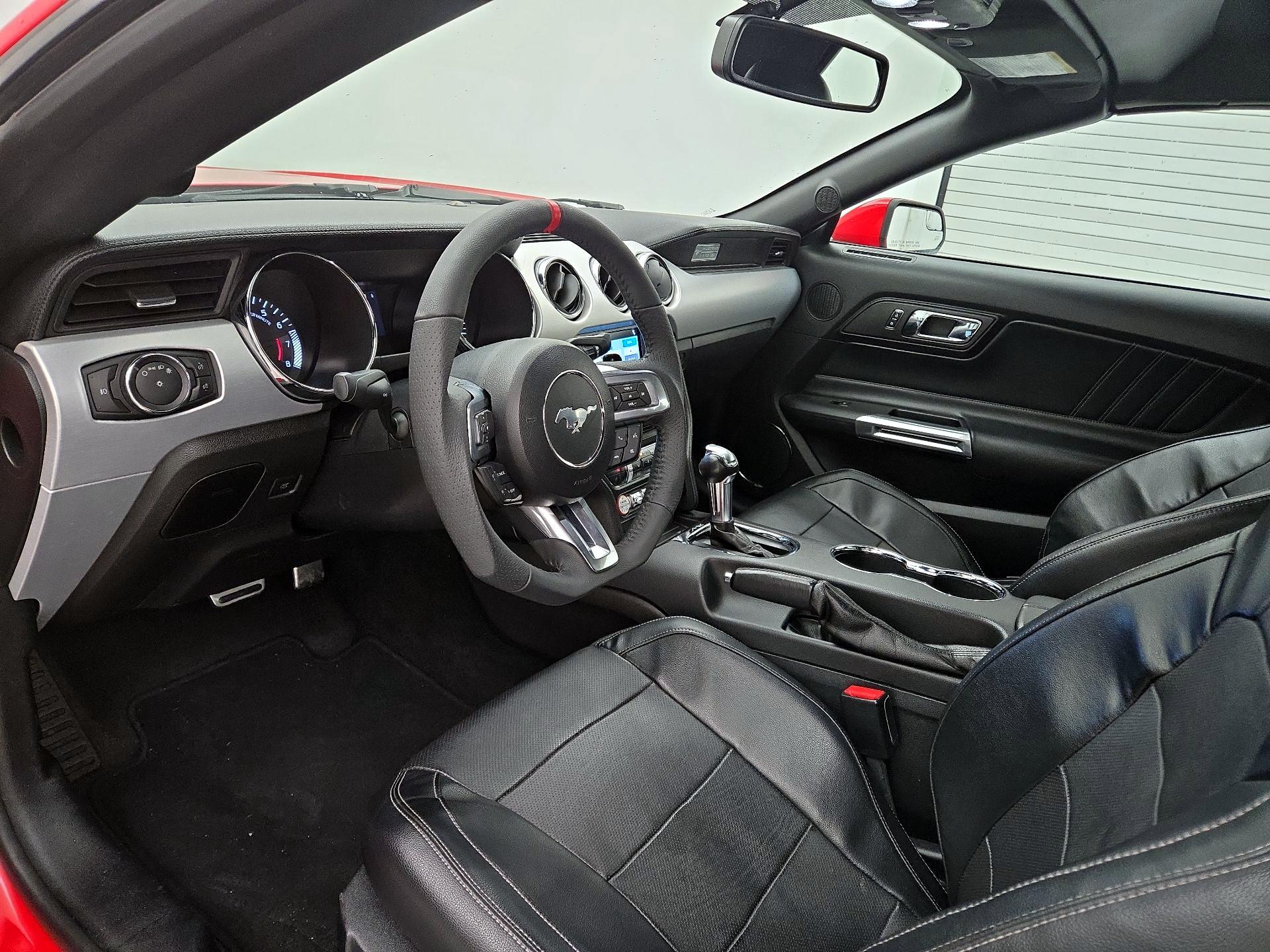 Thumbnail: 2016 Ford Mustang - 11