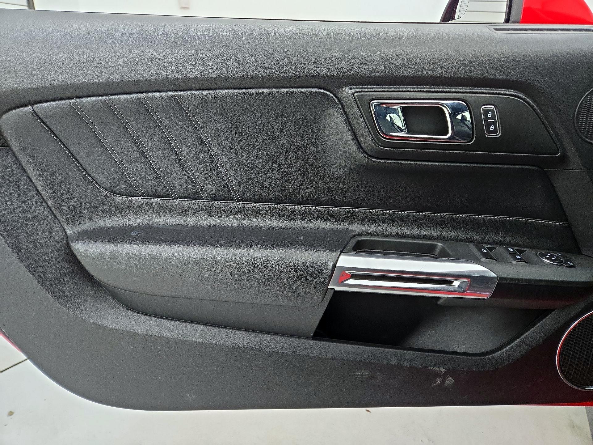 Thumbnail: 2016 Ford Mustang - 12