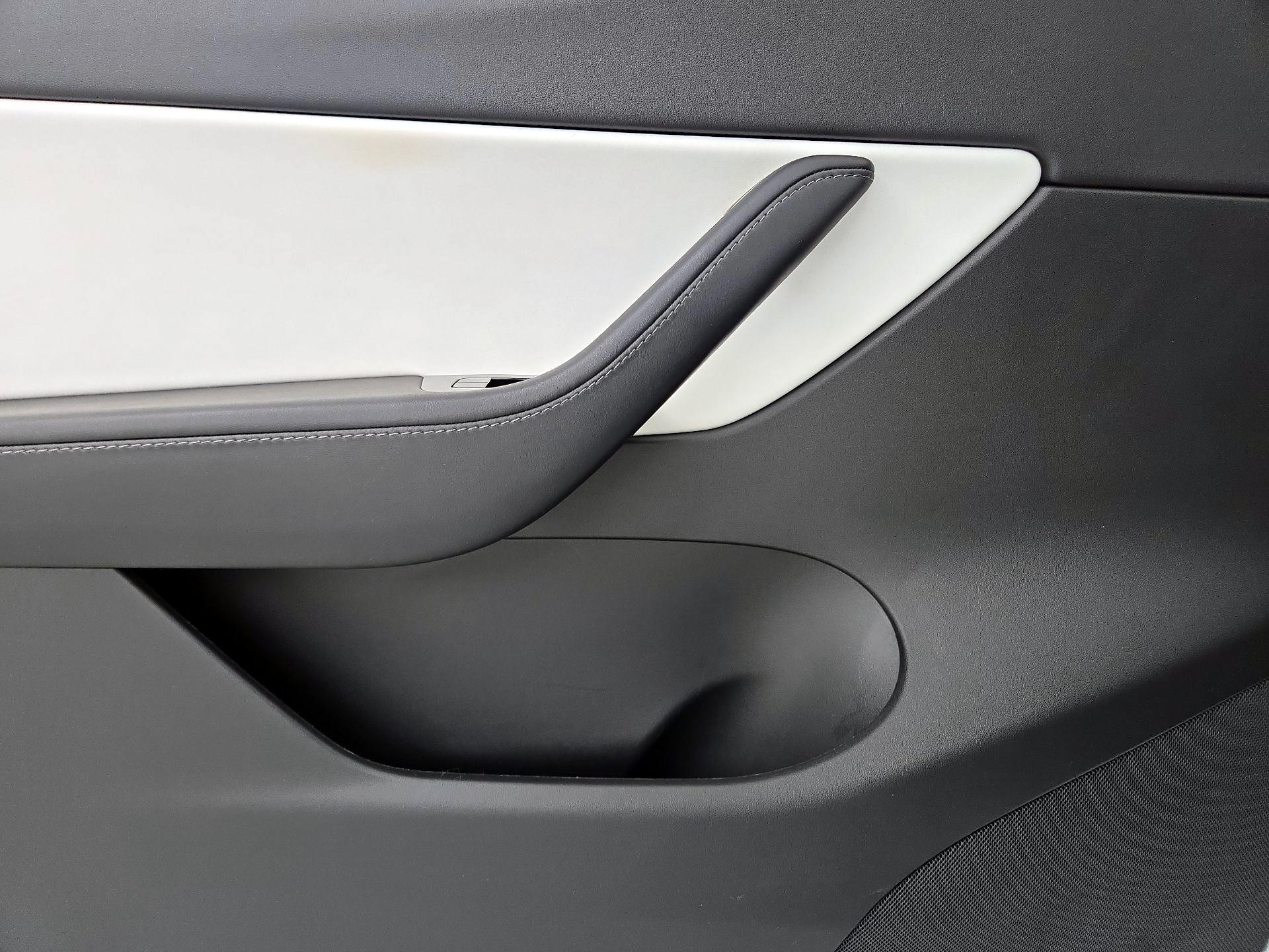 Thumbnail: 2021 Tesla Model Y - 12