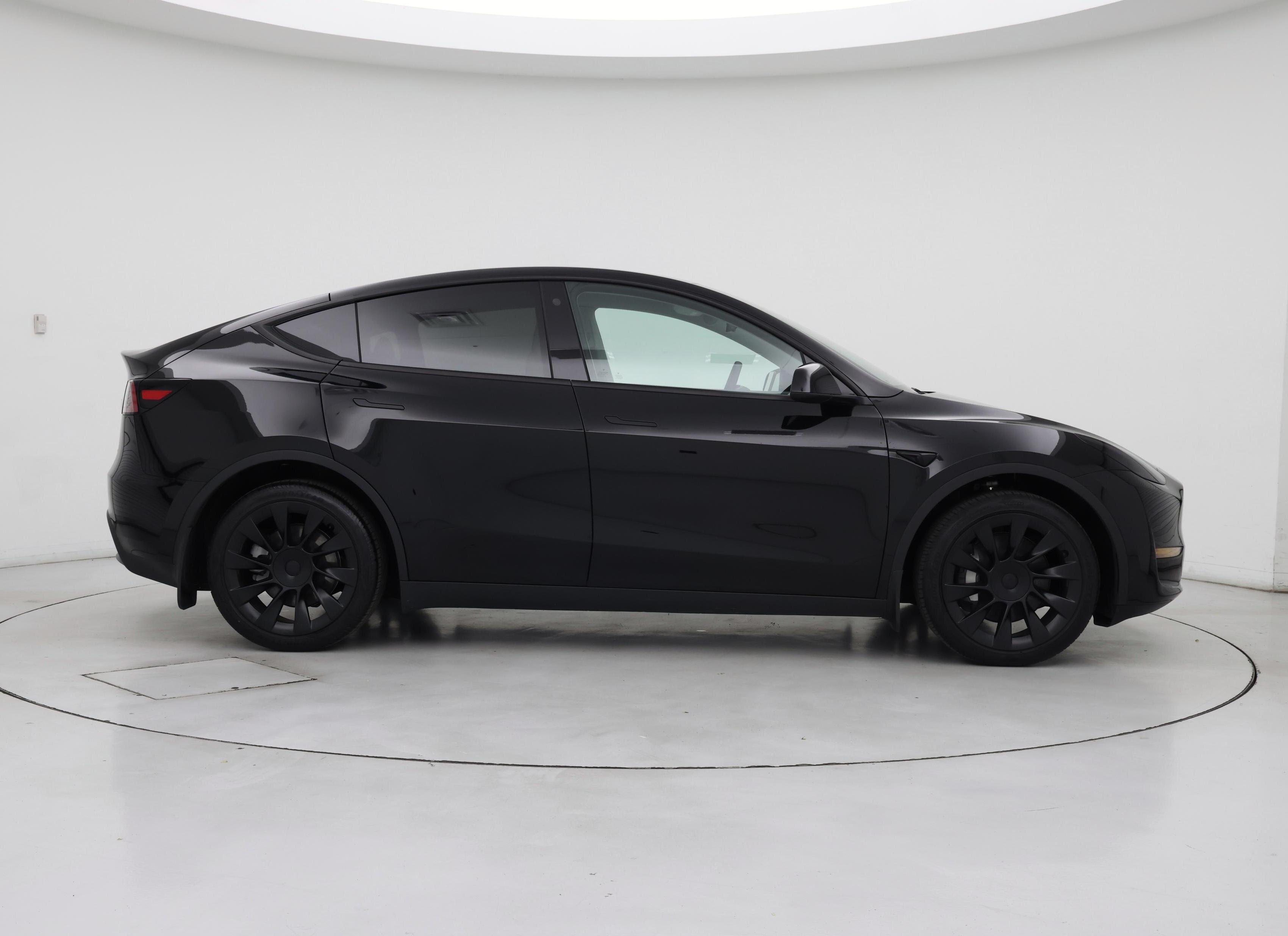 Thumbnail: 2023 Tesla Model Y - 7
