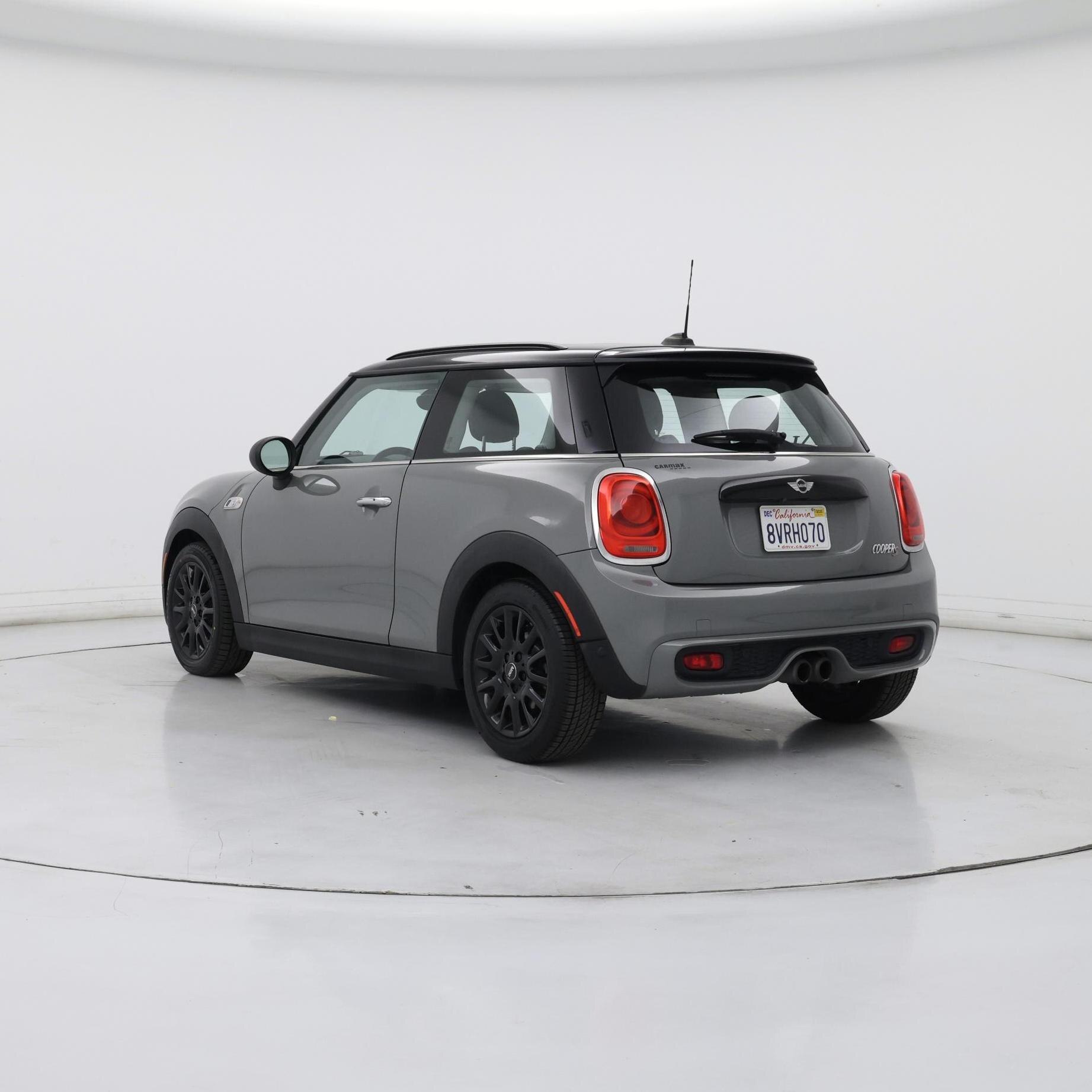 Thumbnail: 2018 MINI Cooper Hardtop - 2