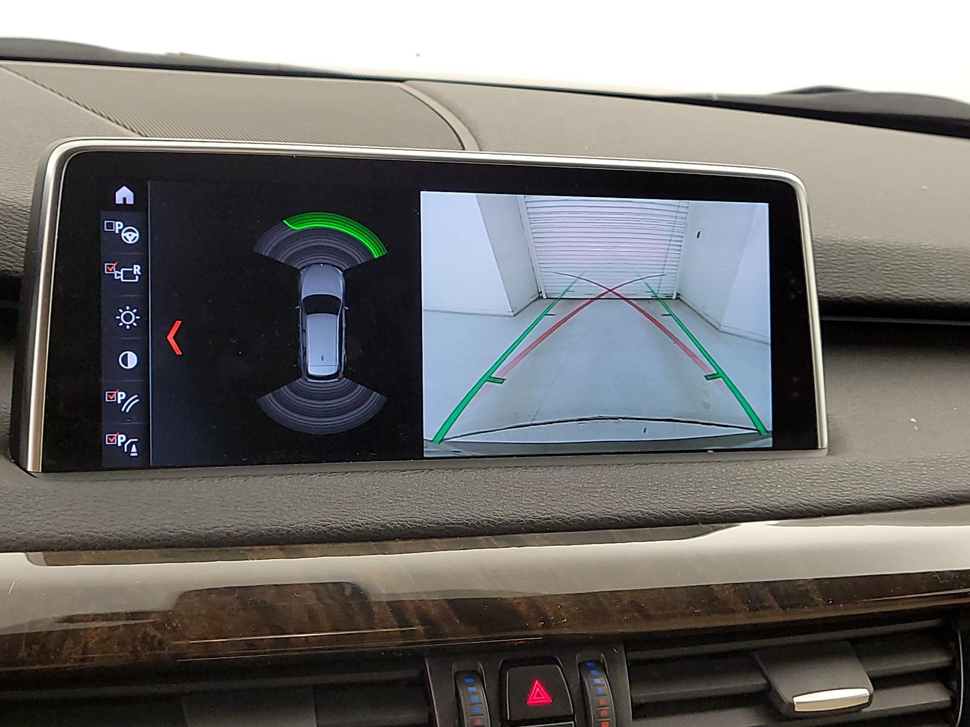 Thumbnail: 2018 BMW X5 - 15