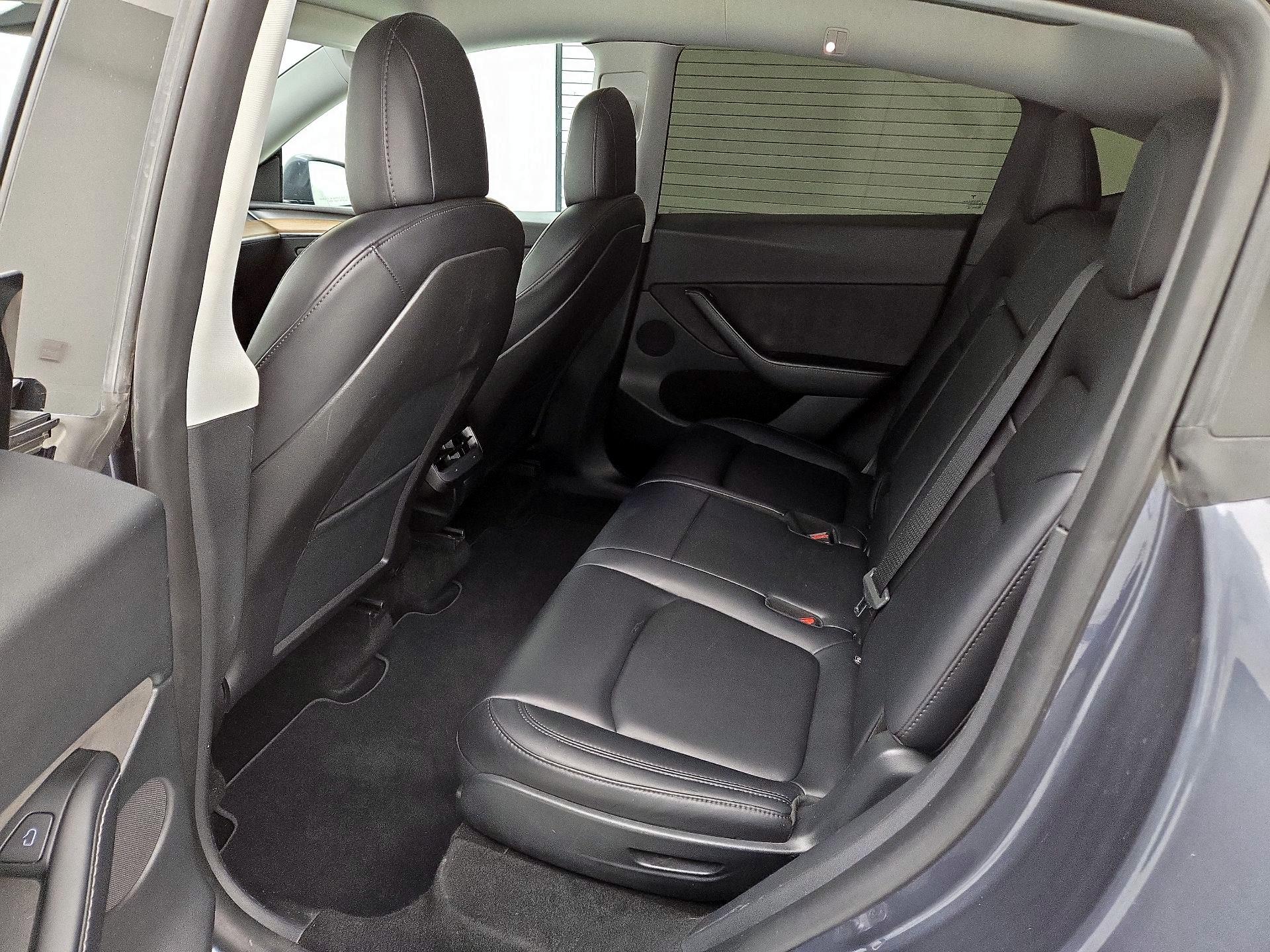 Thumbnail: 2023 Tesla Model Y - 17