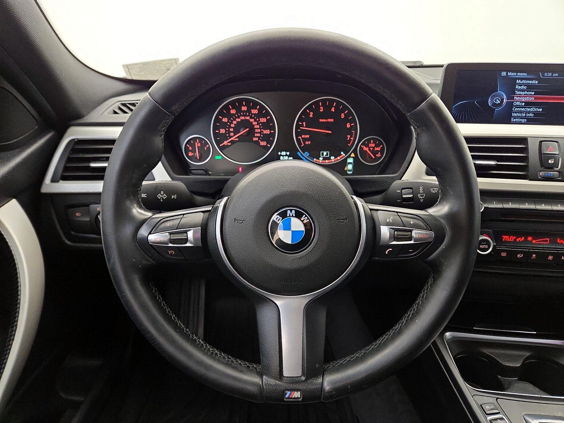 Thumbnail: 2014 BMW 3 Series - 10