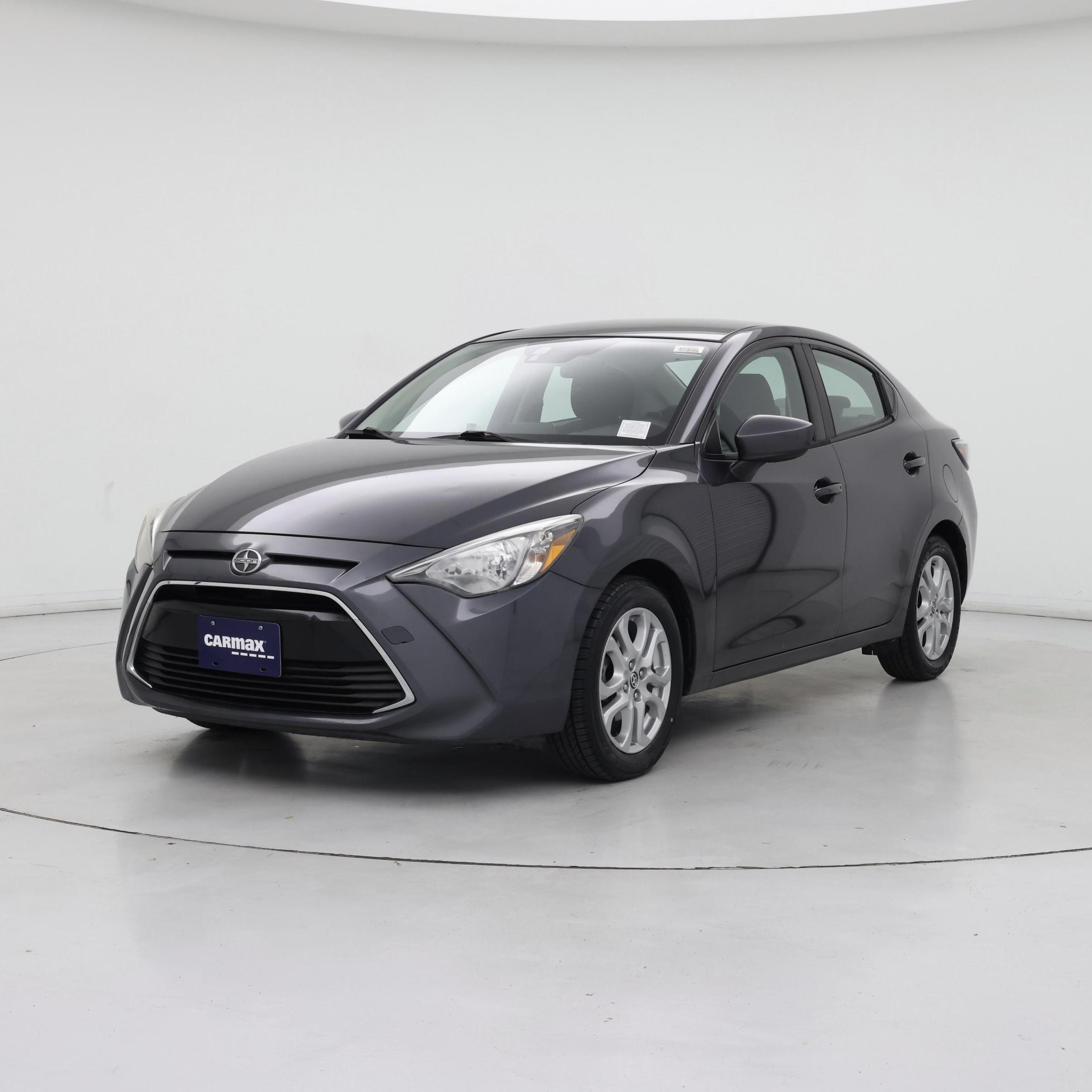 Thumbnail: 2016 Scion iA - 4