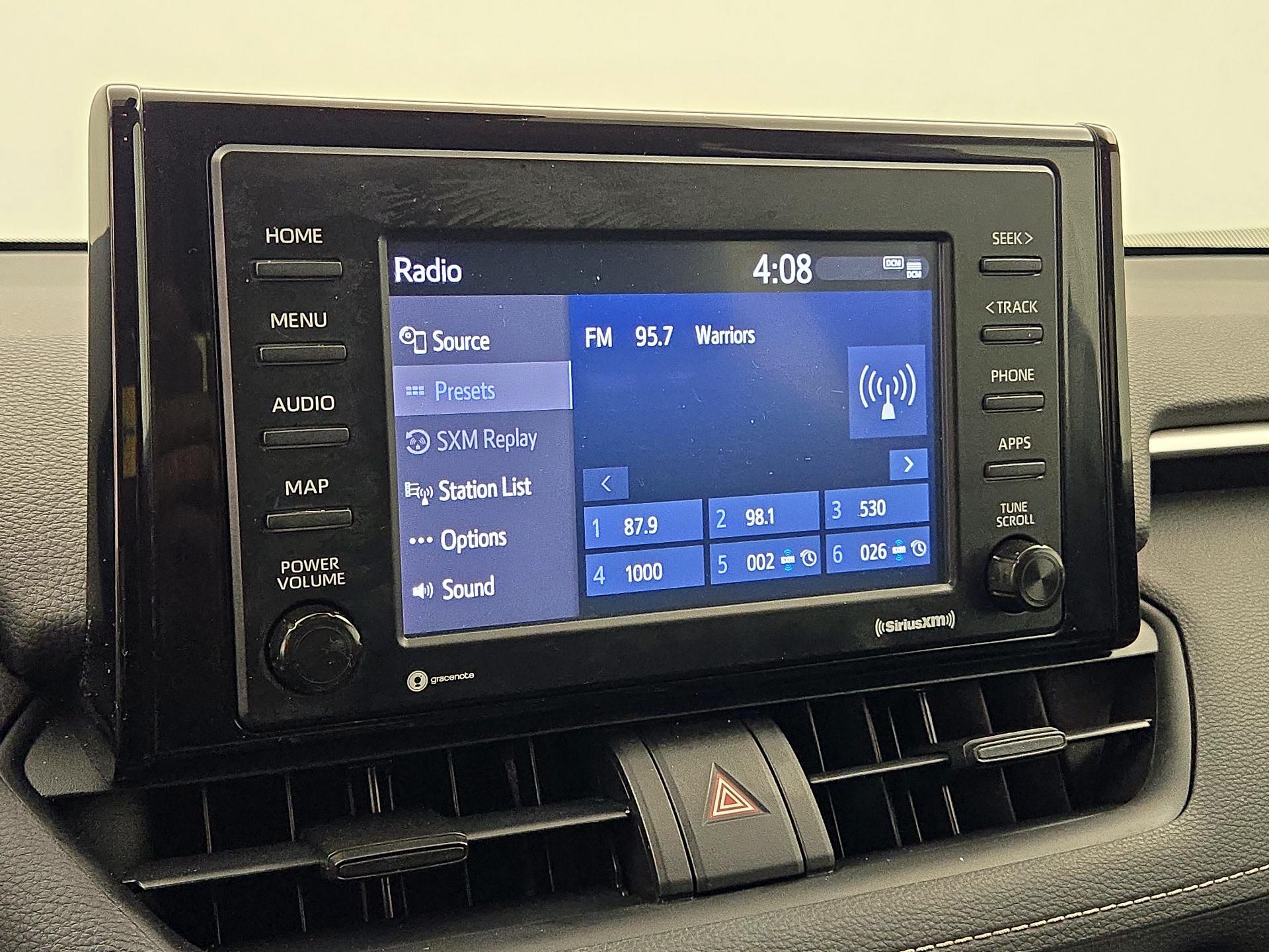 Thumbnail: 2021 Toyota RAV4 - 15