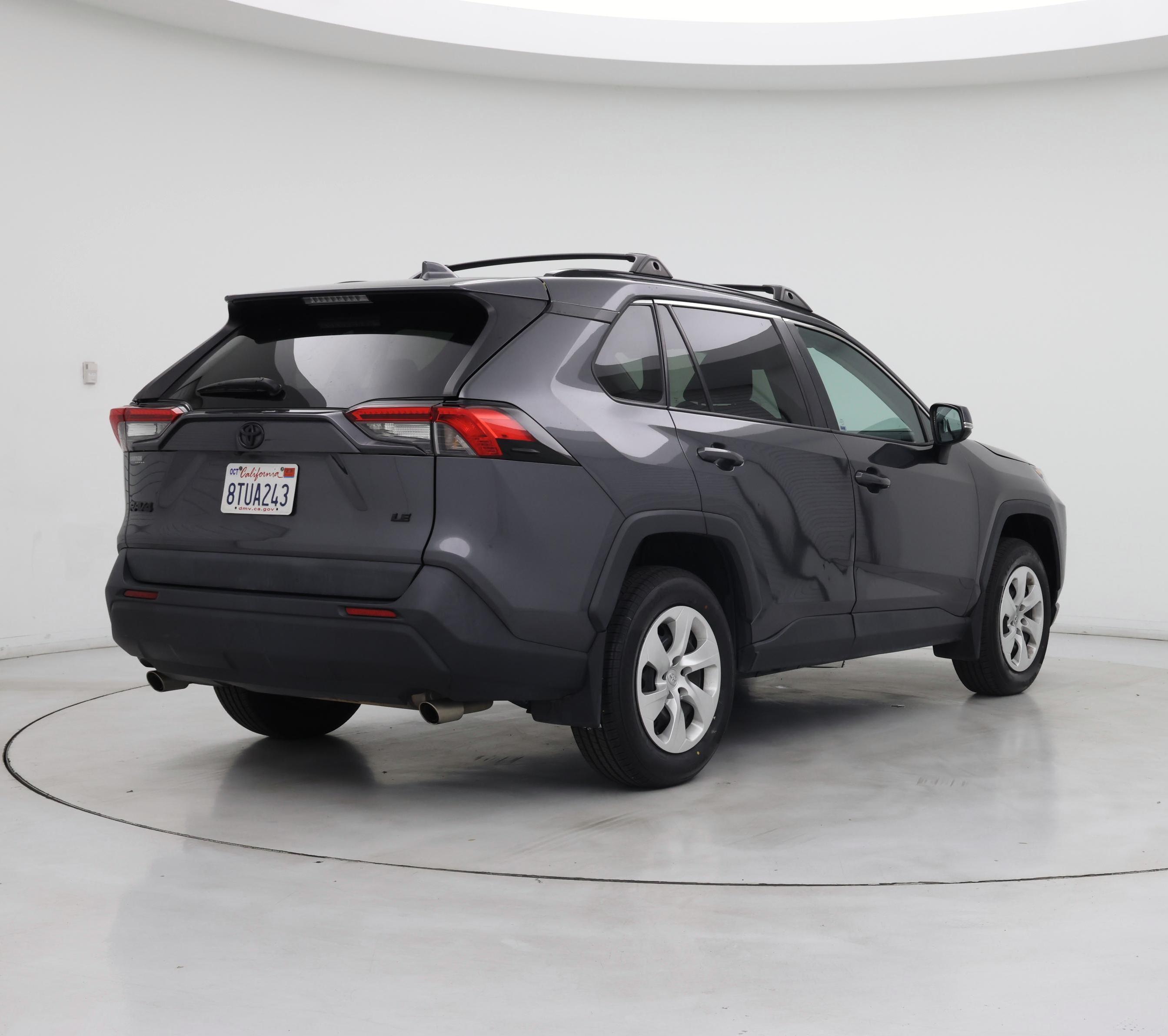 Thumbnail: 2021 Toyota RAV4 - 8