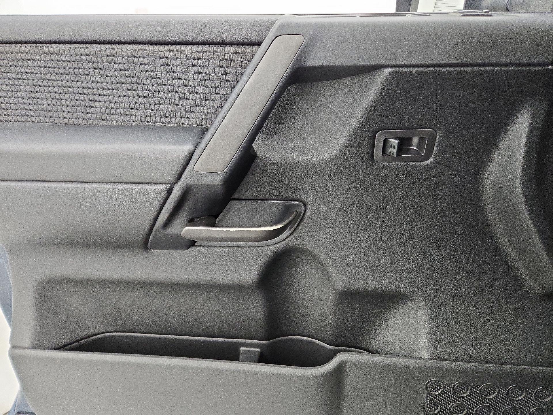 Thumbnail: 2014 Nissan Titan - 12