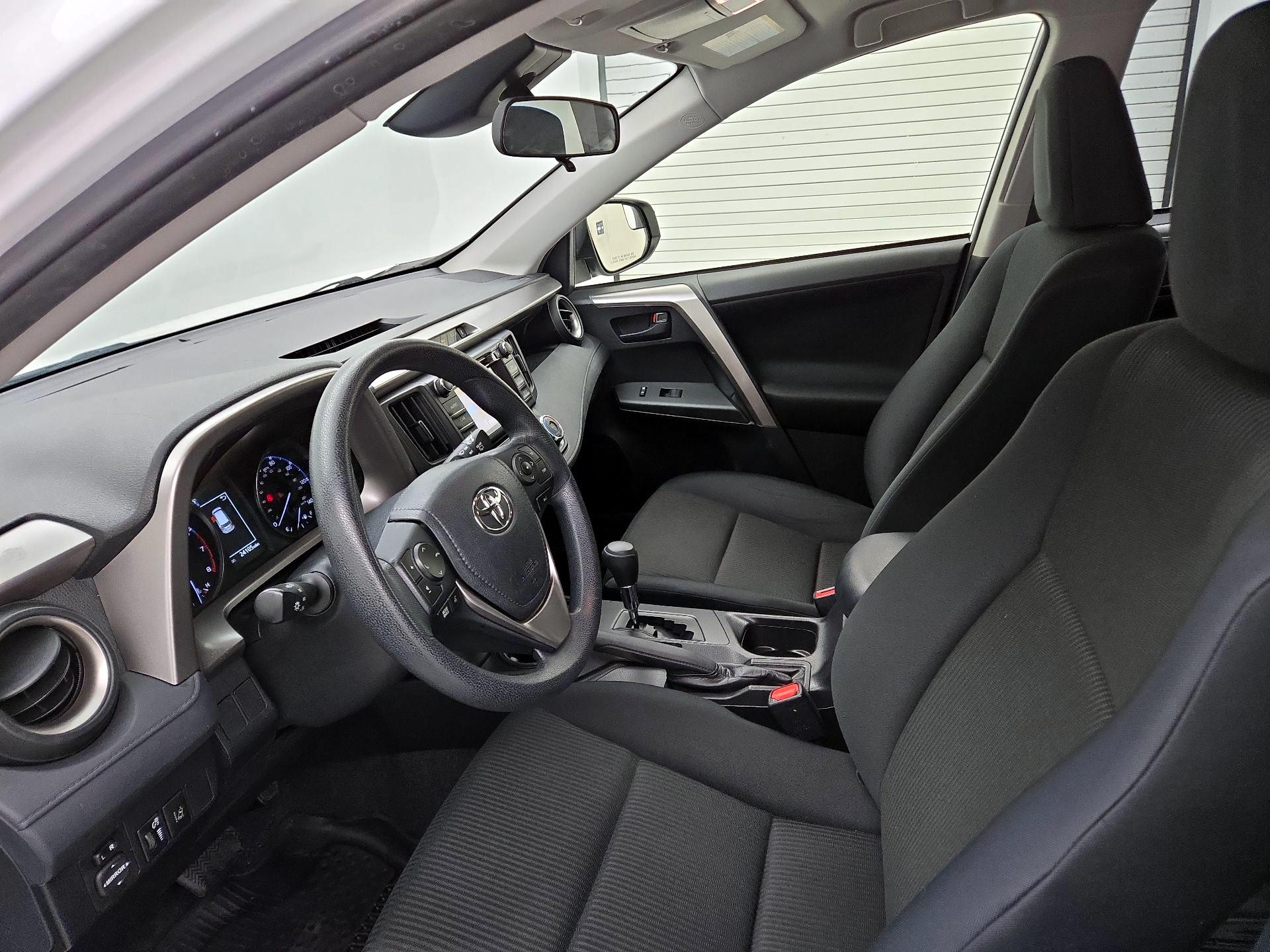 Thumbnail: 2017 Toyota RAV4 - 11