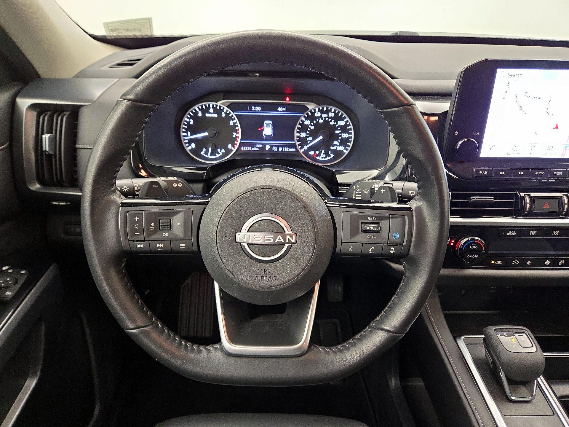 Thumbnail: 2023 Nissan Pathfinder - 10