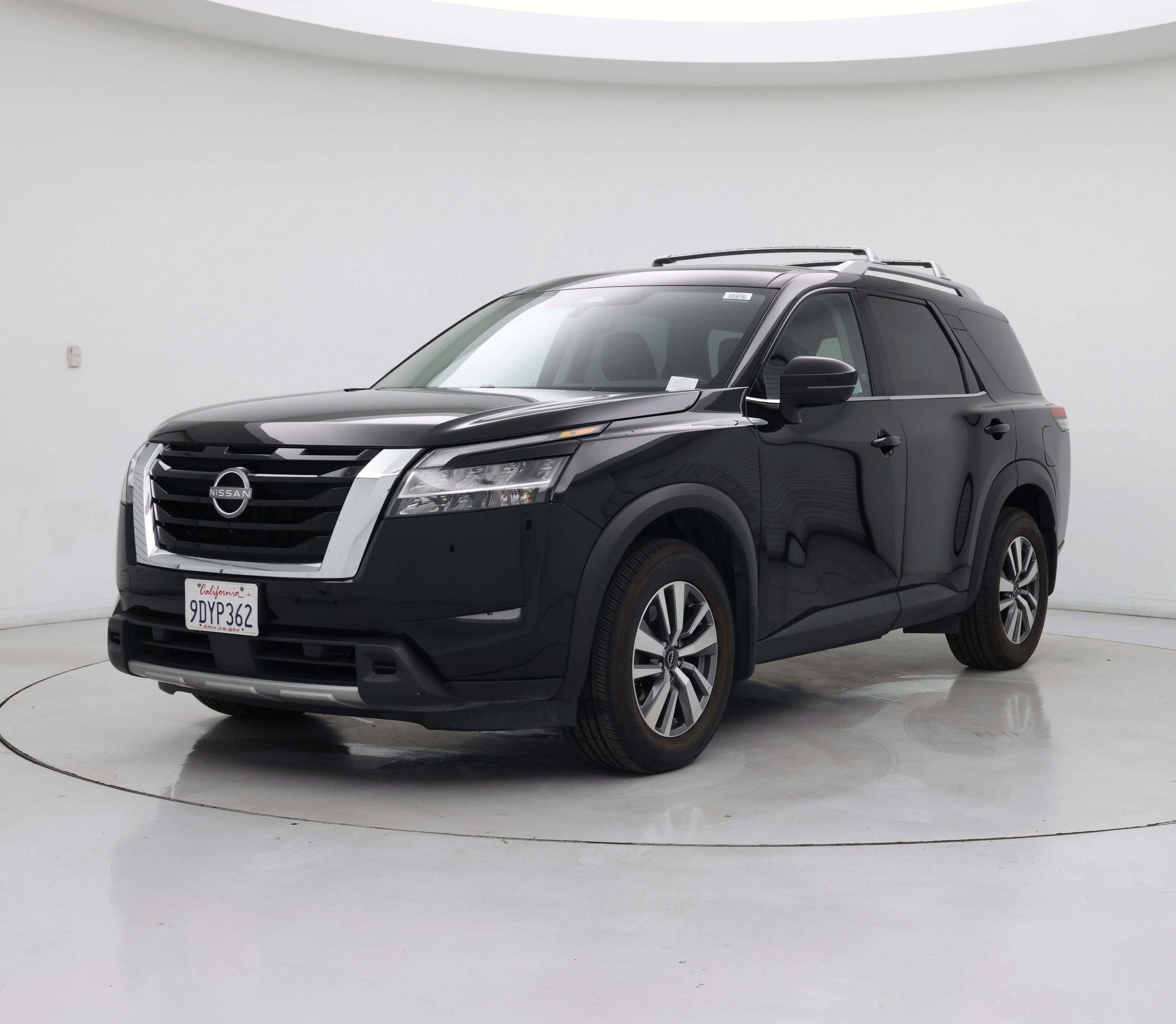 Thumbnail: 2023 Nissan Pathfinder - 4