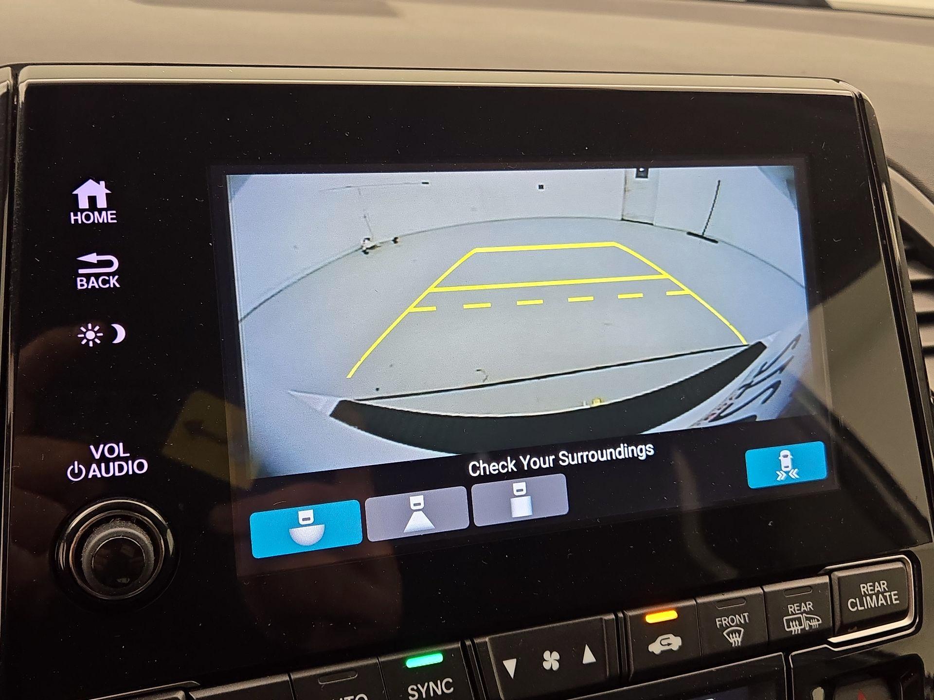 Thumbnail: 2019 Honda Odyssey - 14