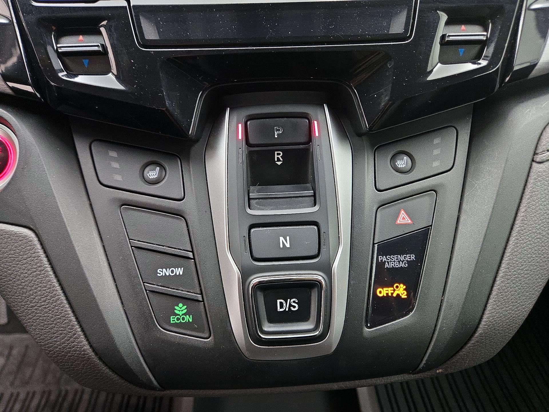 Thumbnail: 2019 Honda Odyssey - 17