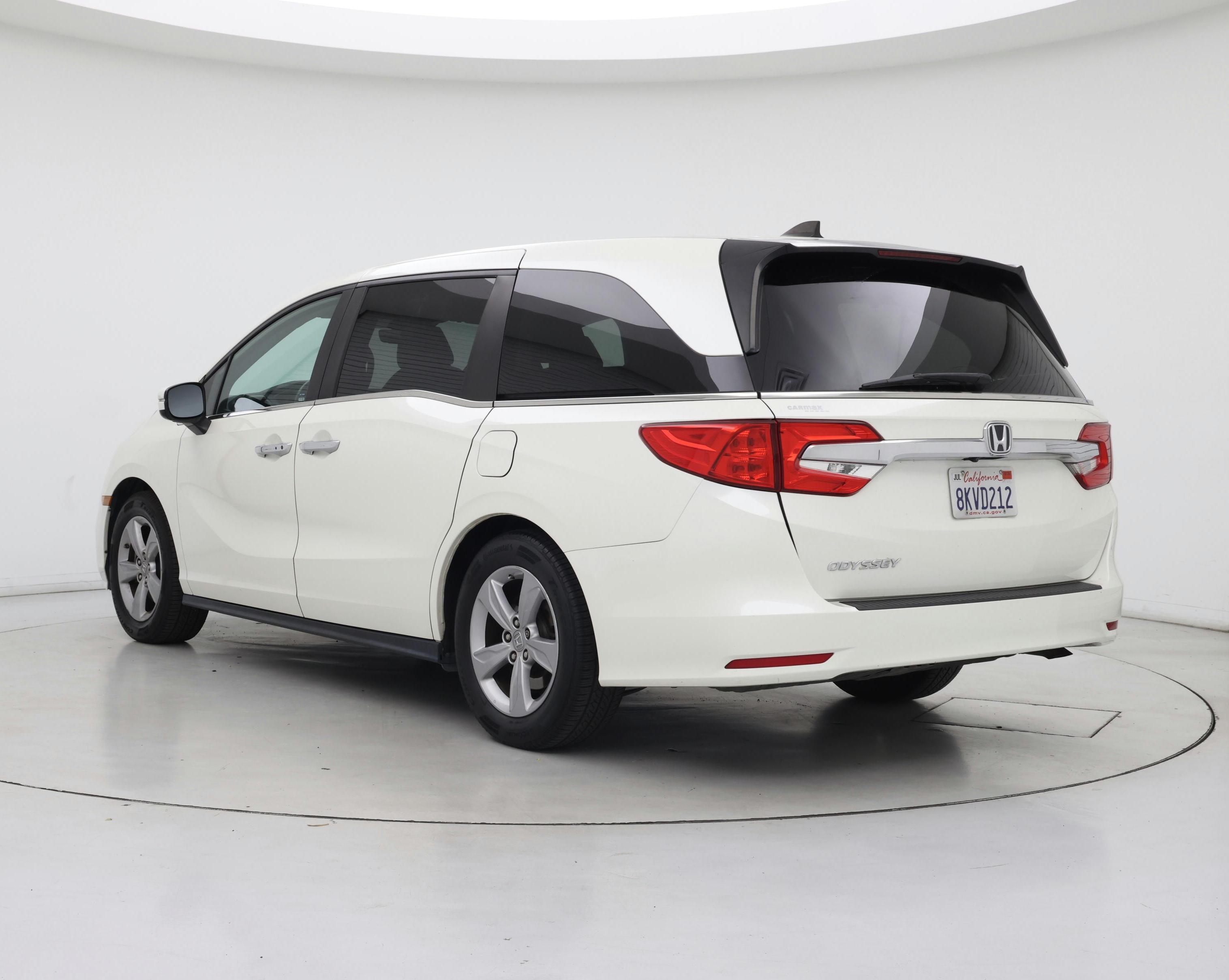 Thumbnail: 2019 Honda Odyssey - 2