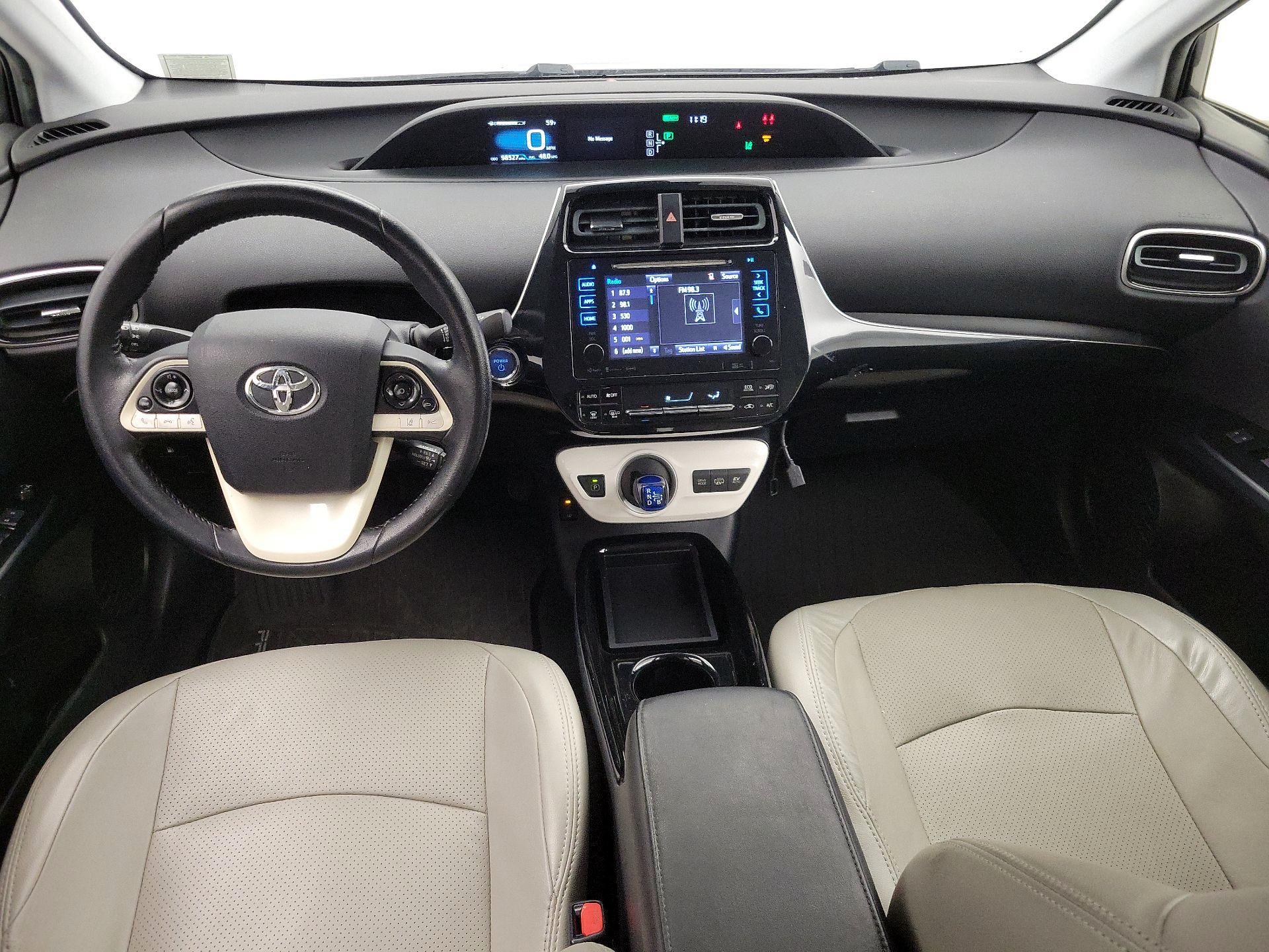 Thumbnail: 2017 Toyota Prius Prime - 9