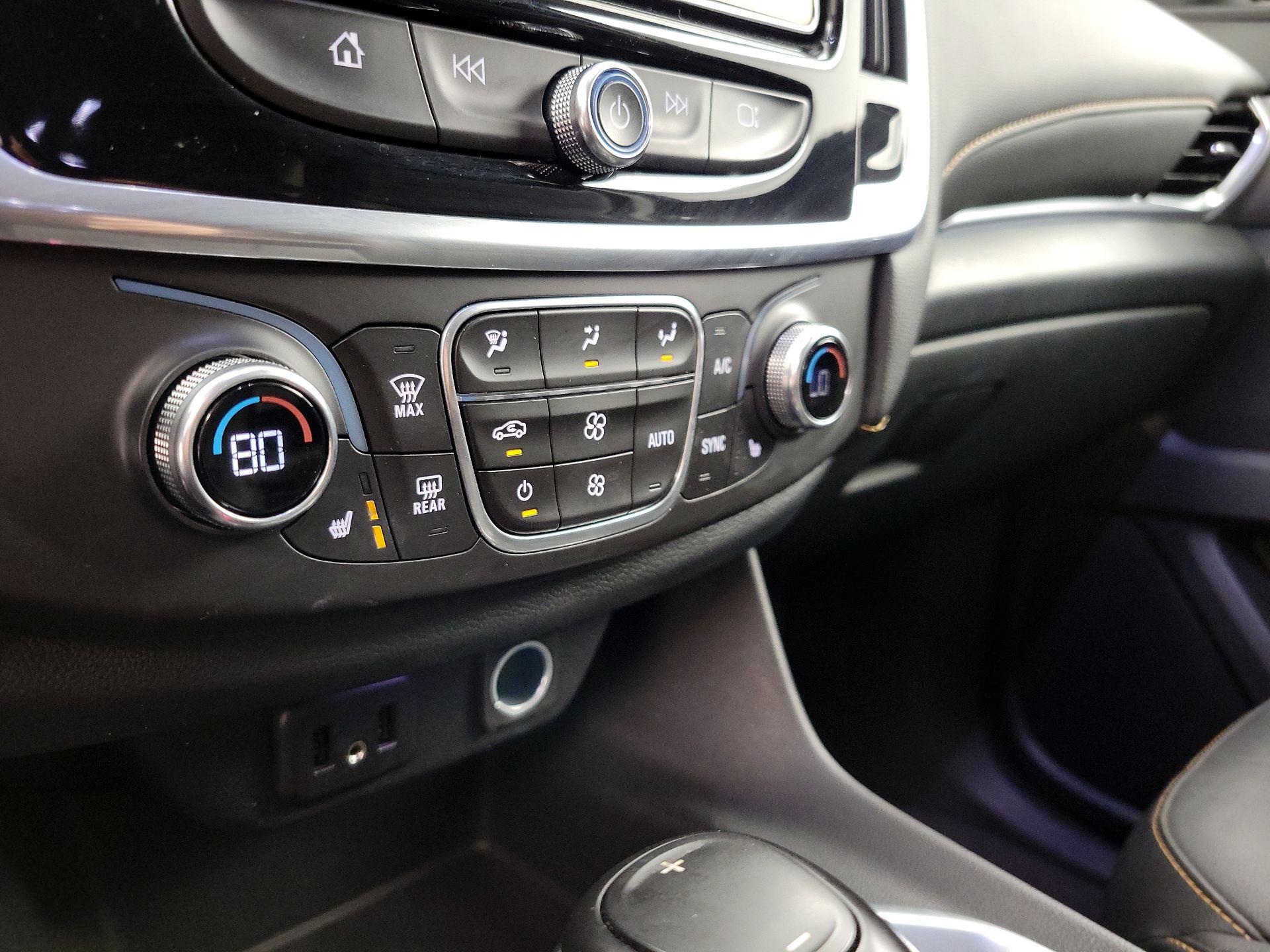 Thumbnail: 2019 Chevrolet Traverse - 16